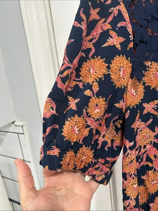 Anthropologie Porridge Navy Floral Lace Puff Sleeve Popover Blouse – XS