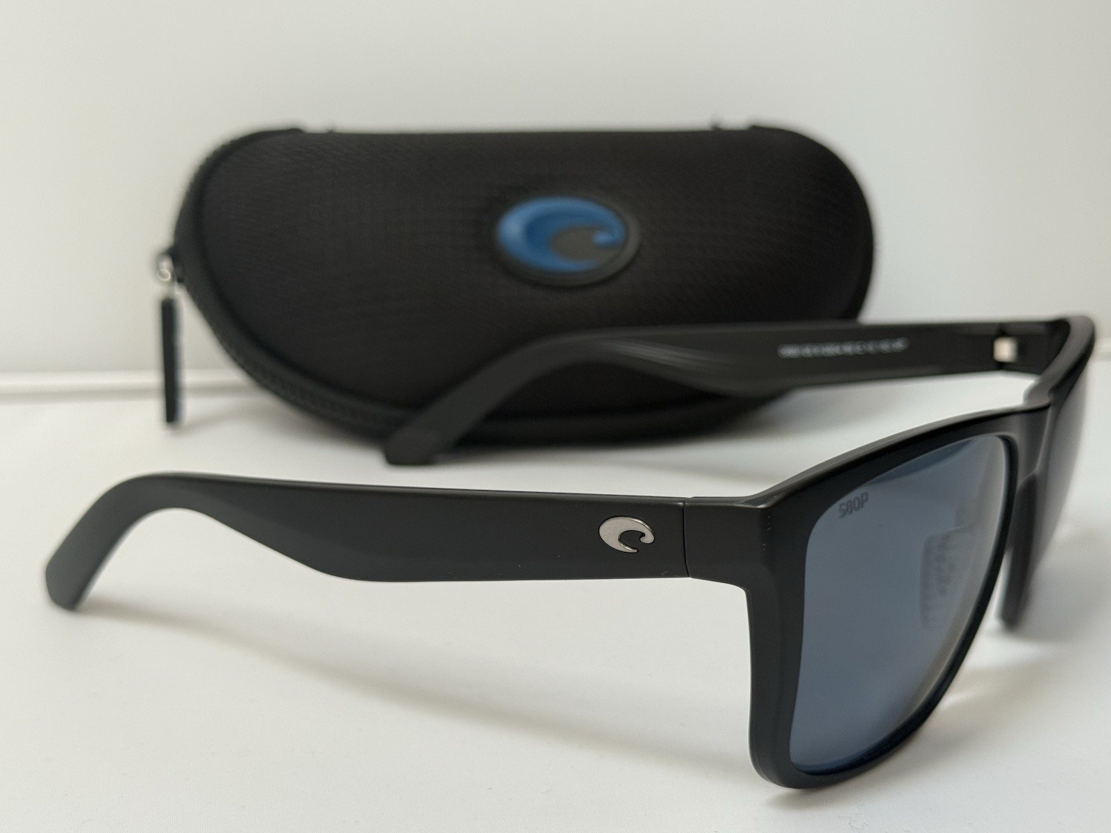 Costa LOS ALIJOS Gray Polarized Sunglasses with Case