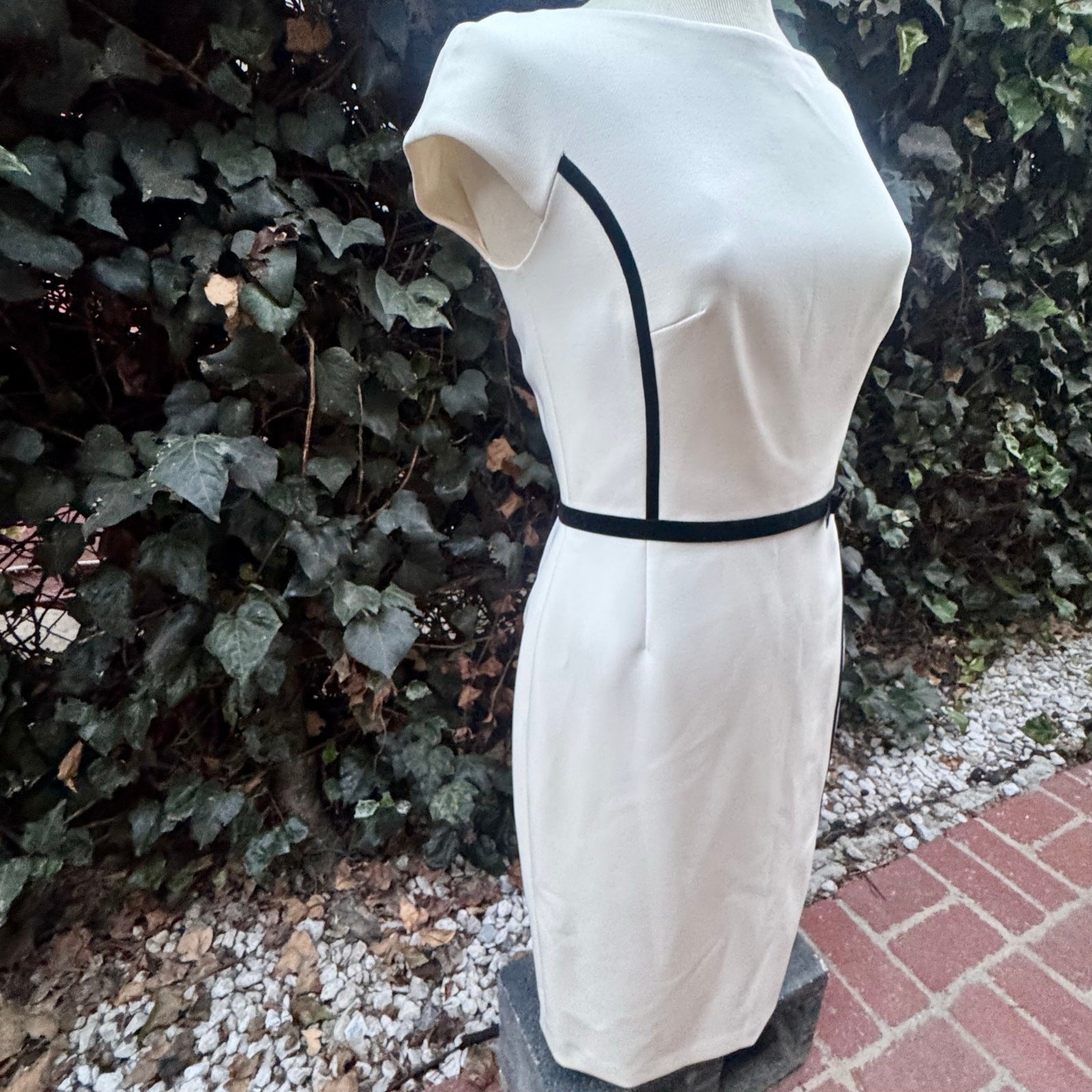 NWT Liz Claiborne Dress Sheath 1-Piece Classic Career Professional Knee Length