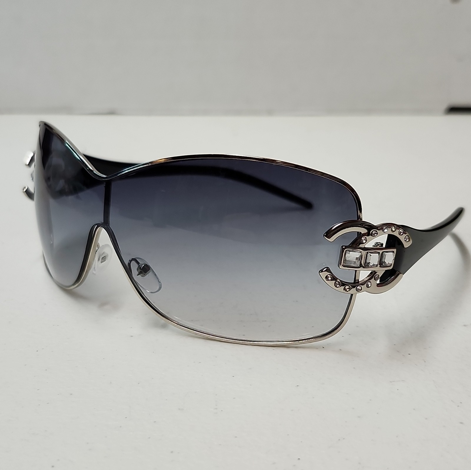 Women’s Rimless Sunglasses Black Plastic/Metal Frame Gray Gradient Tinted Lens