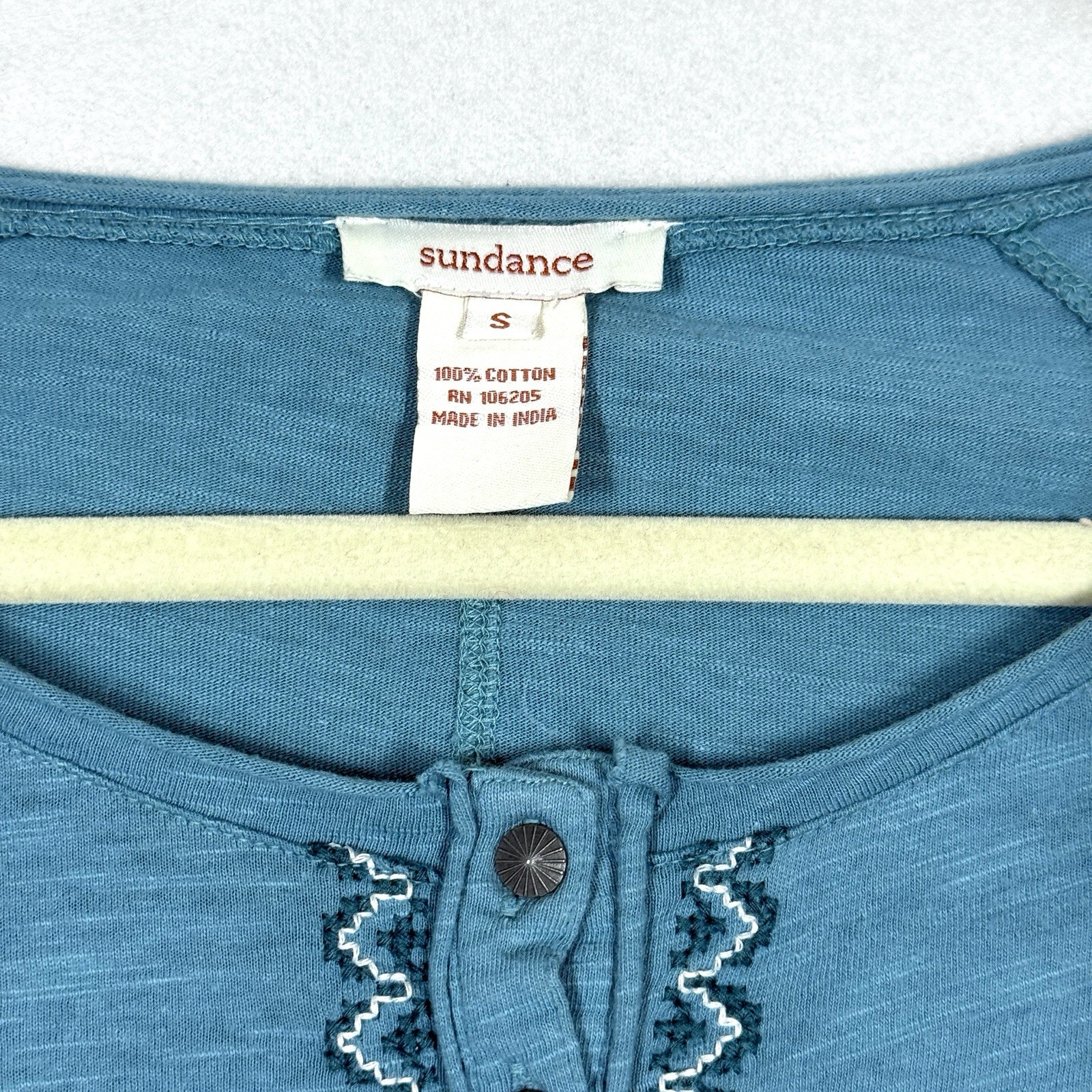 Sundance Top Womens Small Henley Embroidered Crochet Sleeve Bohemian Bella Swan
