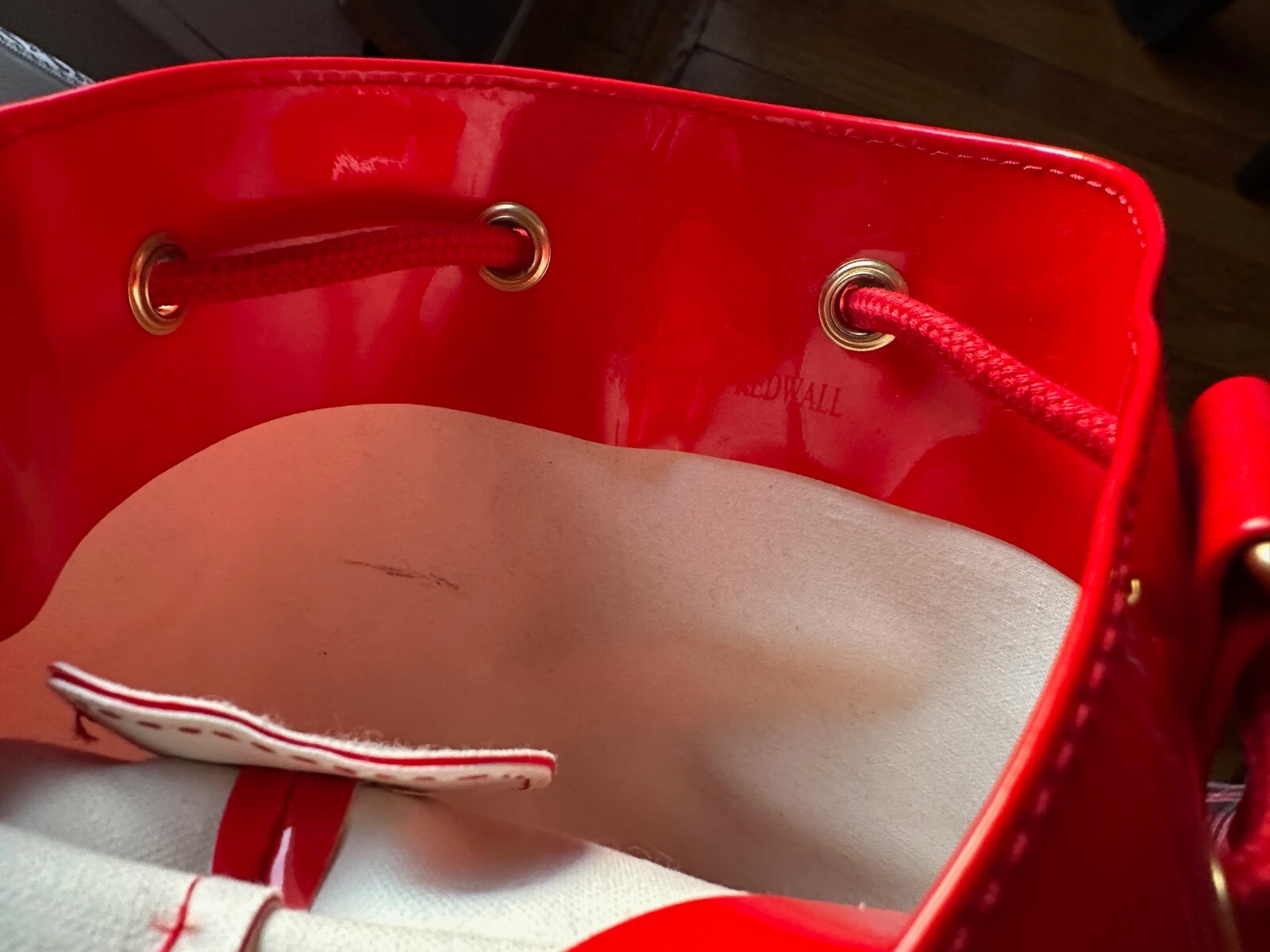 PRE-OWNED MOSCHINO BUCKET HANDBAG MADE IN ITALY BY REDWALL COLOR RED PVC PATENT