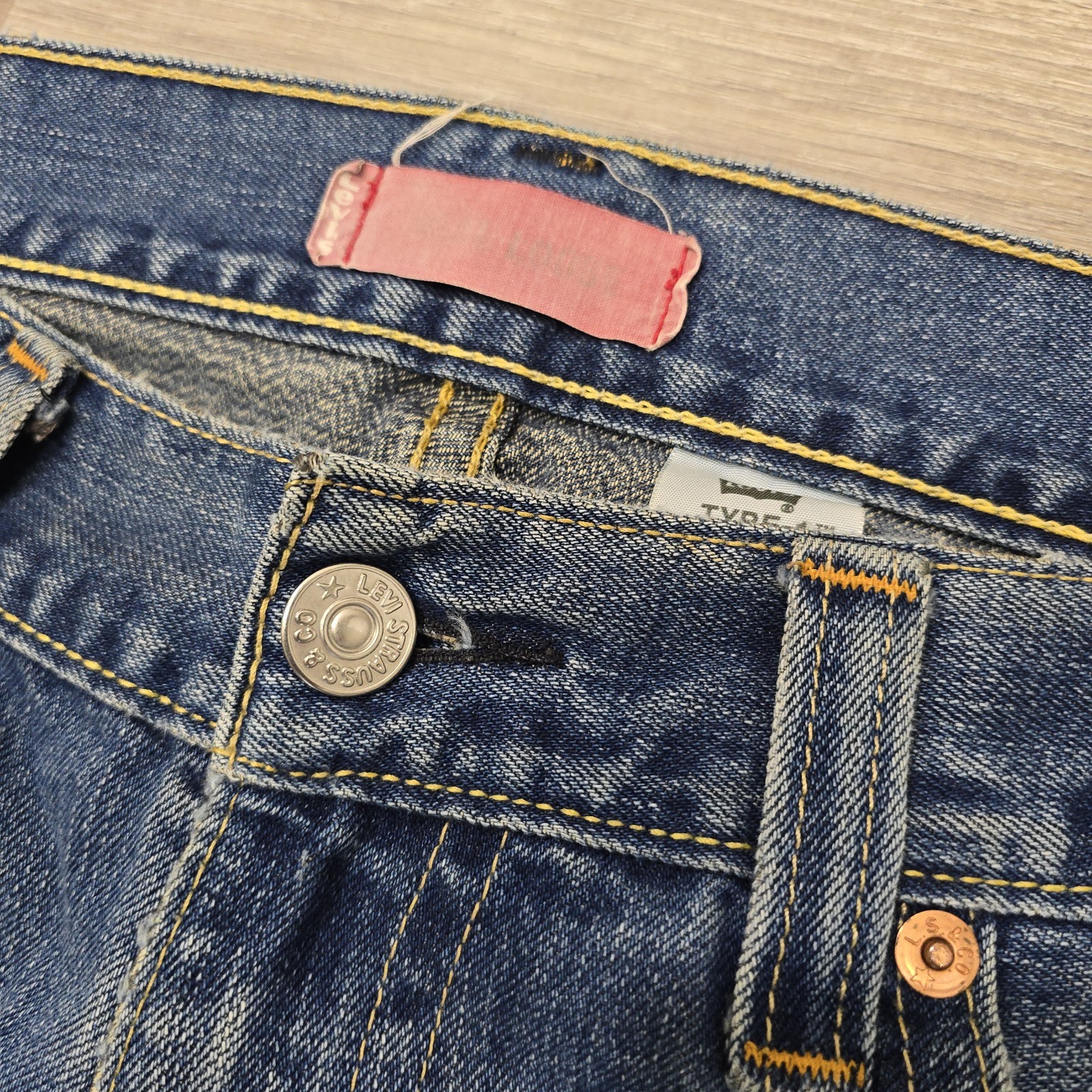 Vintage Levis Type 1 Jeans Loose Fit Blue Denim Red Tab 38×34 Quality Never Goes