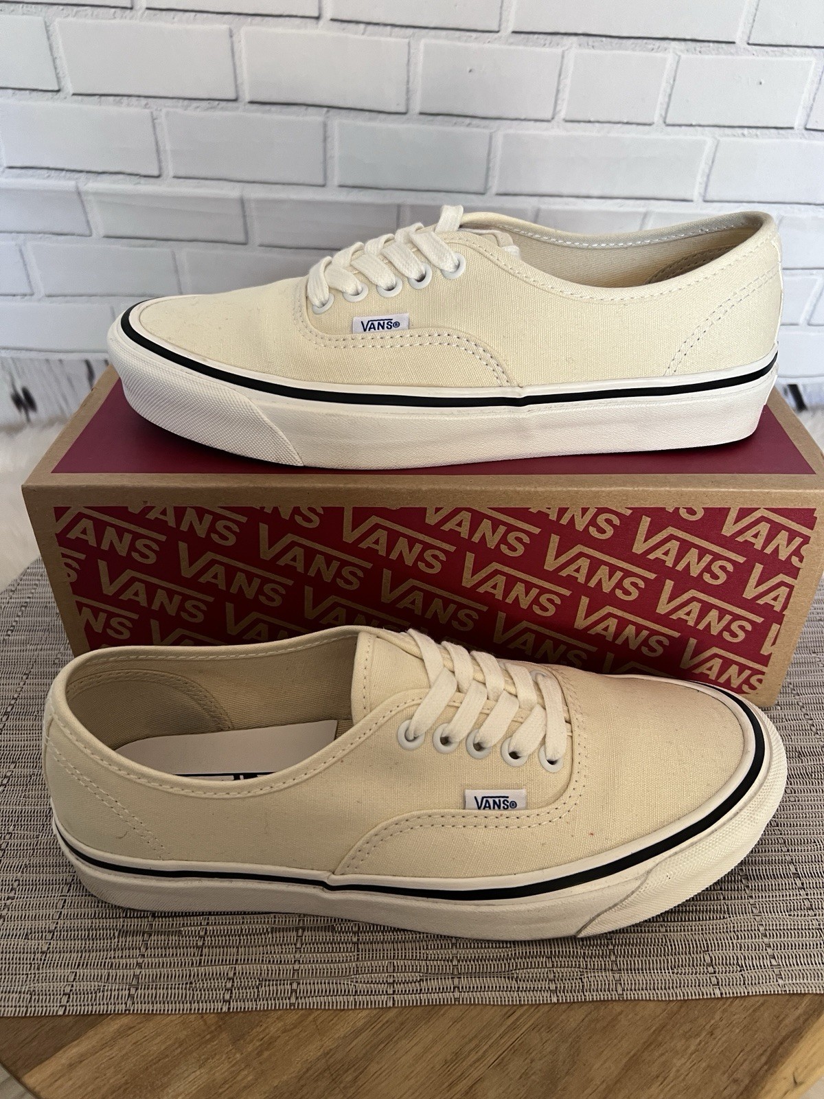 VANS Authentic 44 DX Anaheim Factory Classic White Canvas Mens 8 Womens 9.5 2020