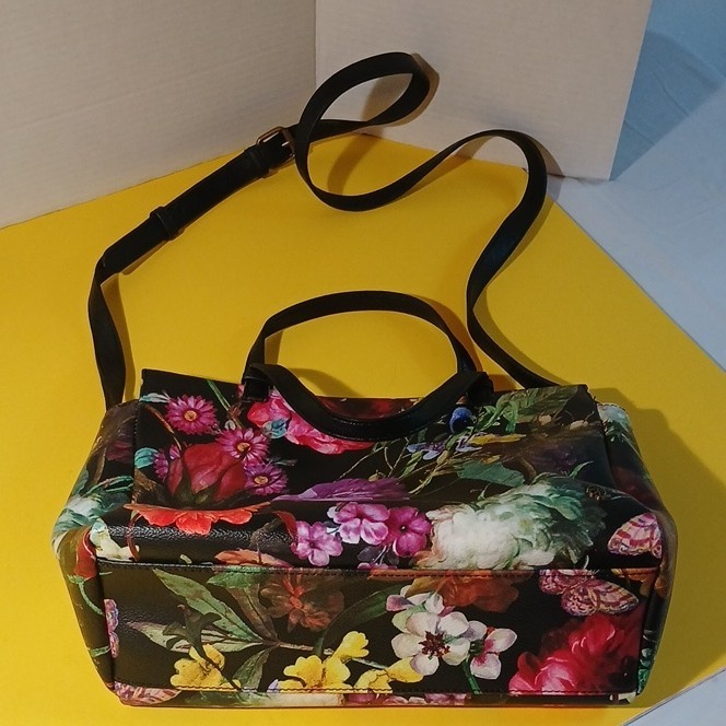 Elliott Lucca Multicolor Floral Satchel Zip Inner Pockets Detachable Strap Gold
