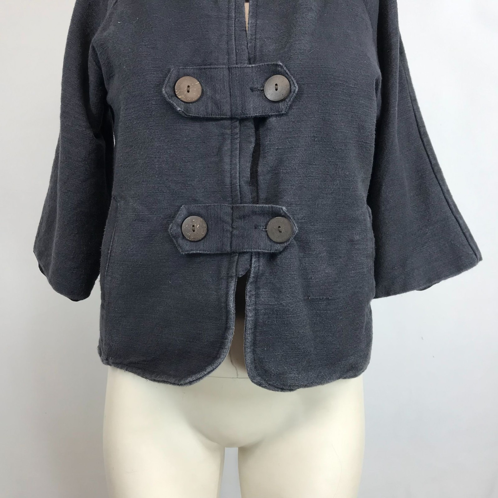 AVATAR – WOMEN’S XS/S- BLACK BUTTON STRAP COLLARED COTTON JACKET BOHO LAGENLOOK
