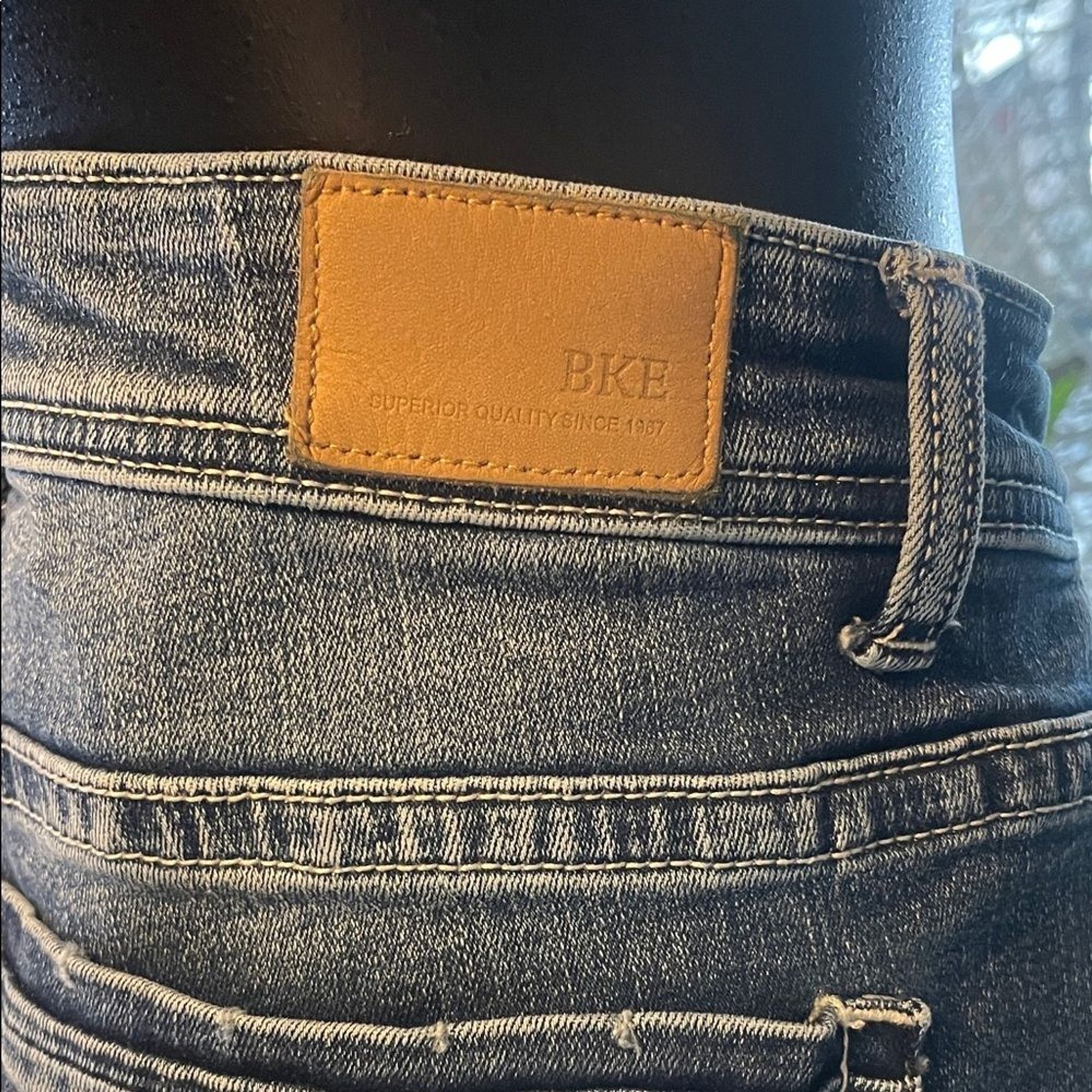 BKE Women’s Straight Leg Jeans – Blue