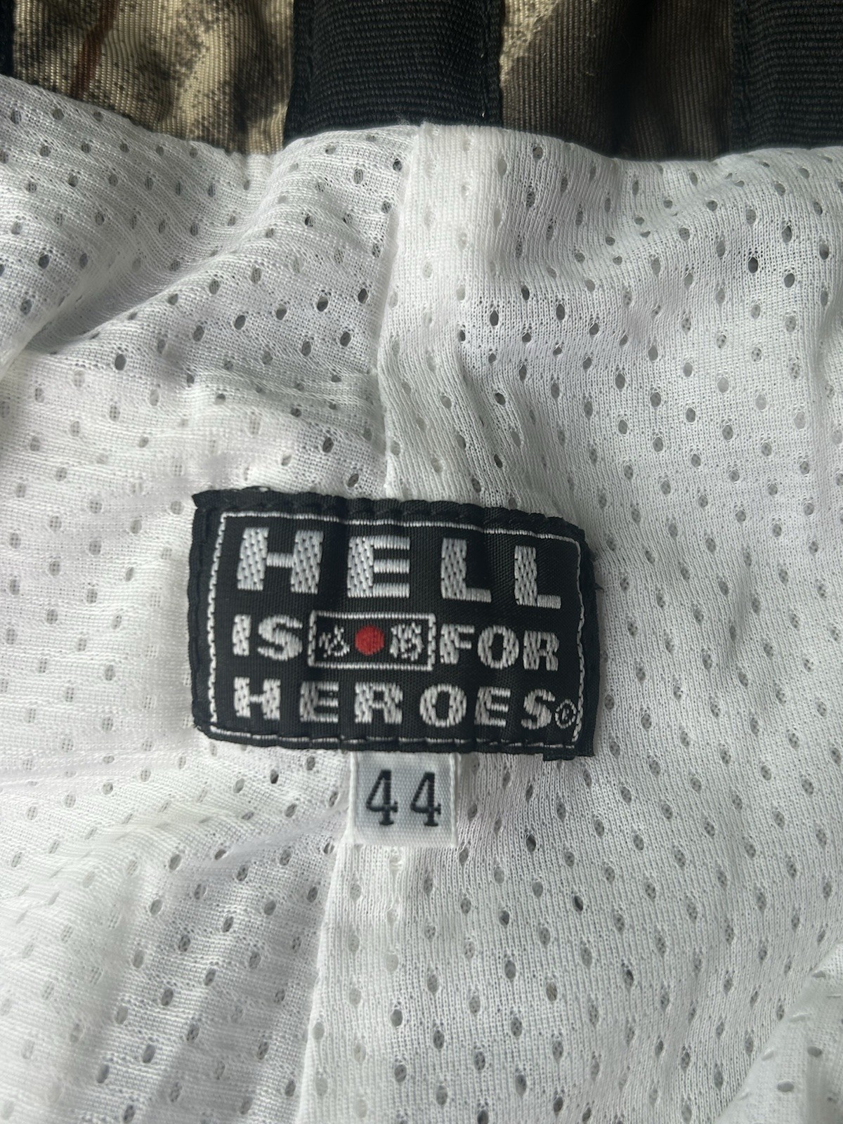 Hell Is For Heroes Abstract Print Snow Pants Brown Beige Black Nylon Size 27