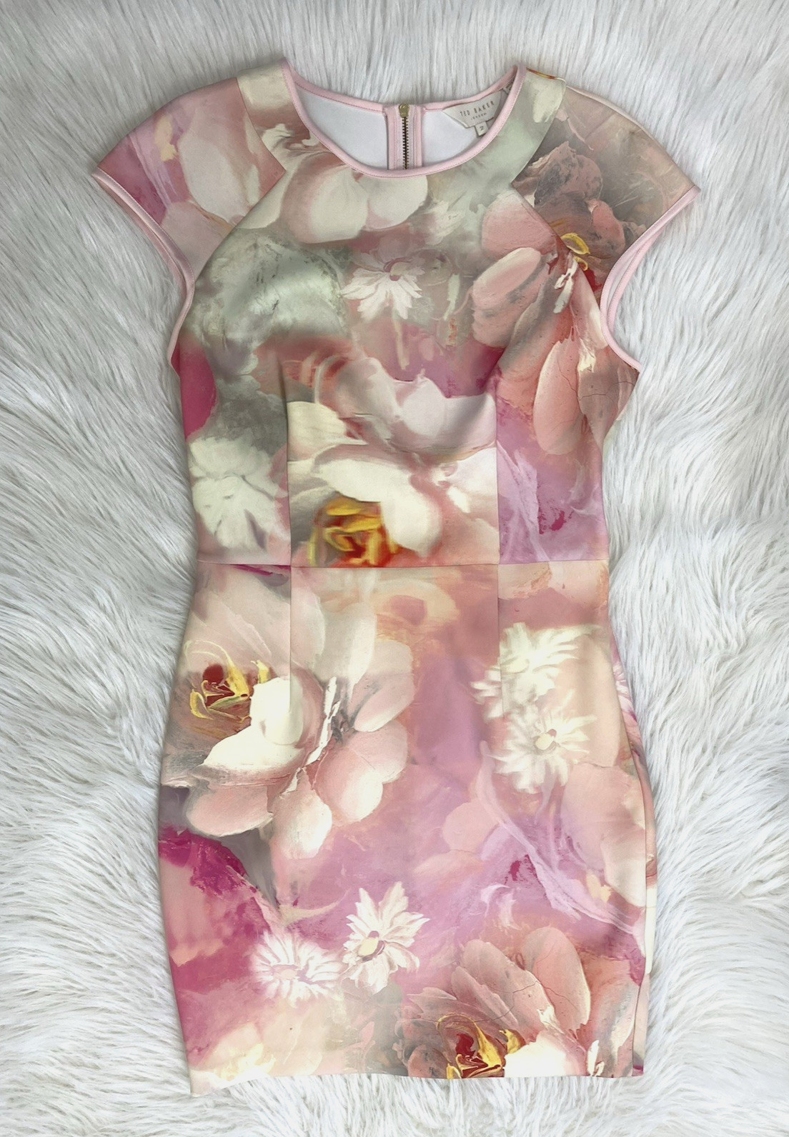 Ted Baker London Women’s Size 2 Pink Floral Stretch Cap Sleeve Mini Dress
