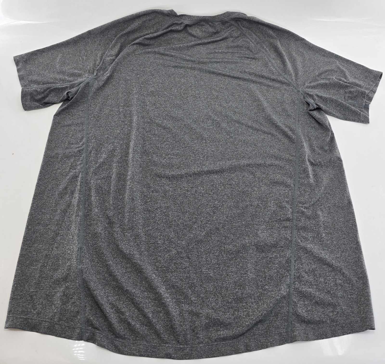 Mondetta Outdoor Project Shirt Mens Sz XLarge, Lightweight, Breathable Dark Gray