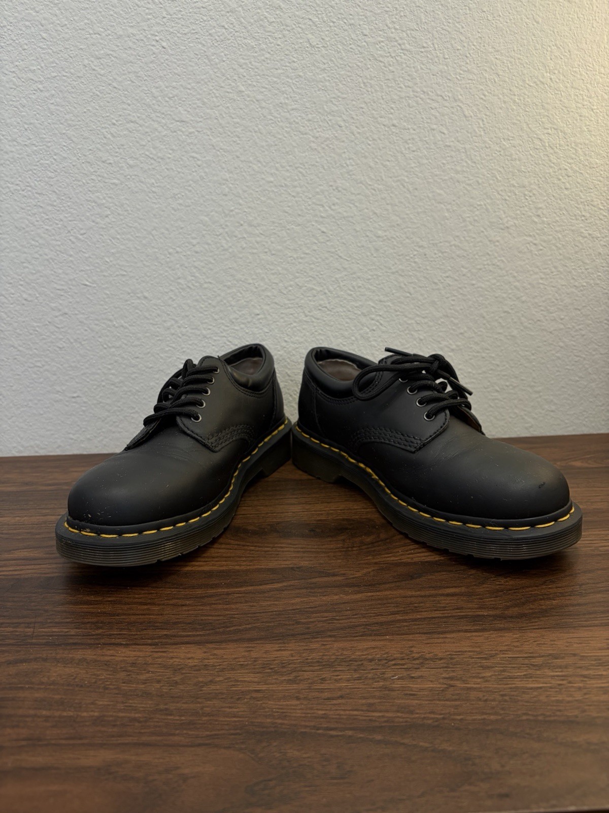 Dr. Martens 8053 Black Nappa Leather 5-Eye Padded Collar Oxfords US W7 M6 EU38