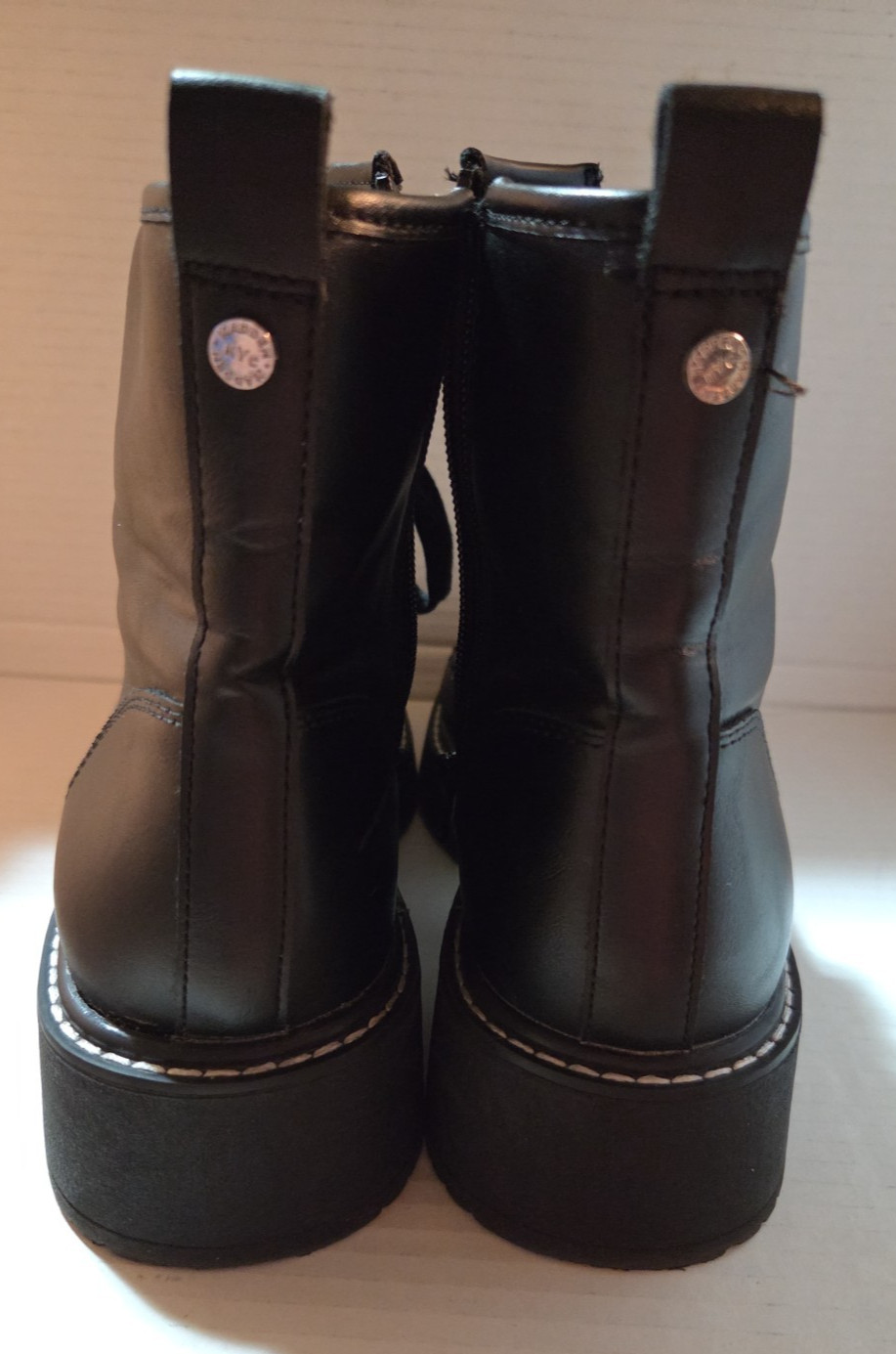 Madden NYC Black Combat Boots Womens Size 10 – Side Zip And Laceup – Preowned