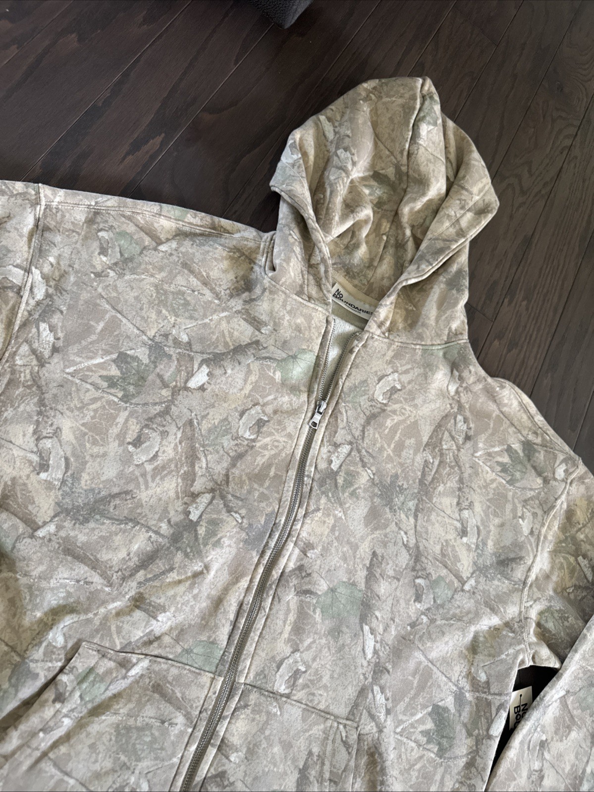 No Boundaries jacket men’s Medium camo real tree oversized hooded full zip