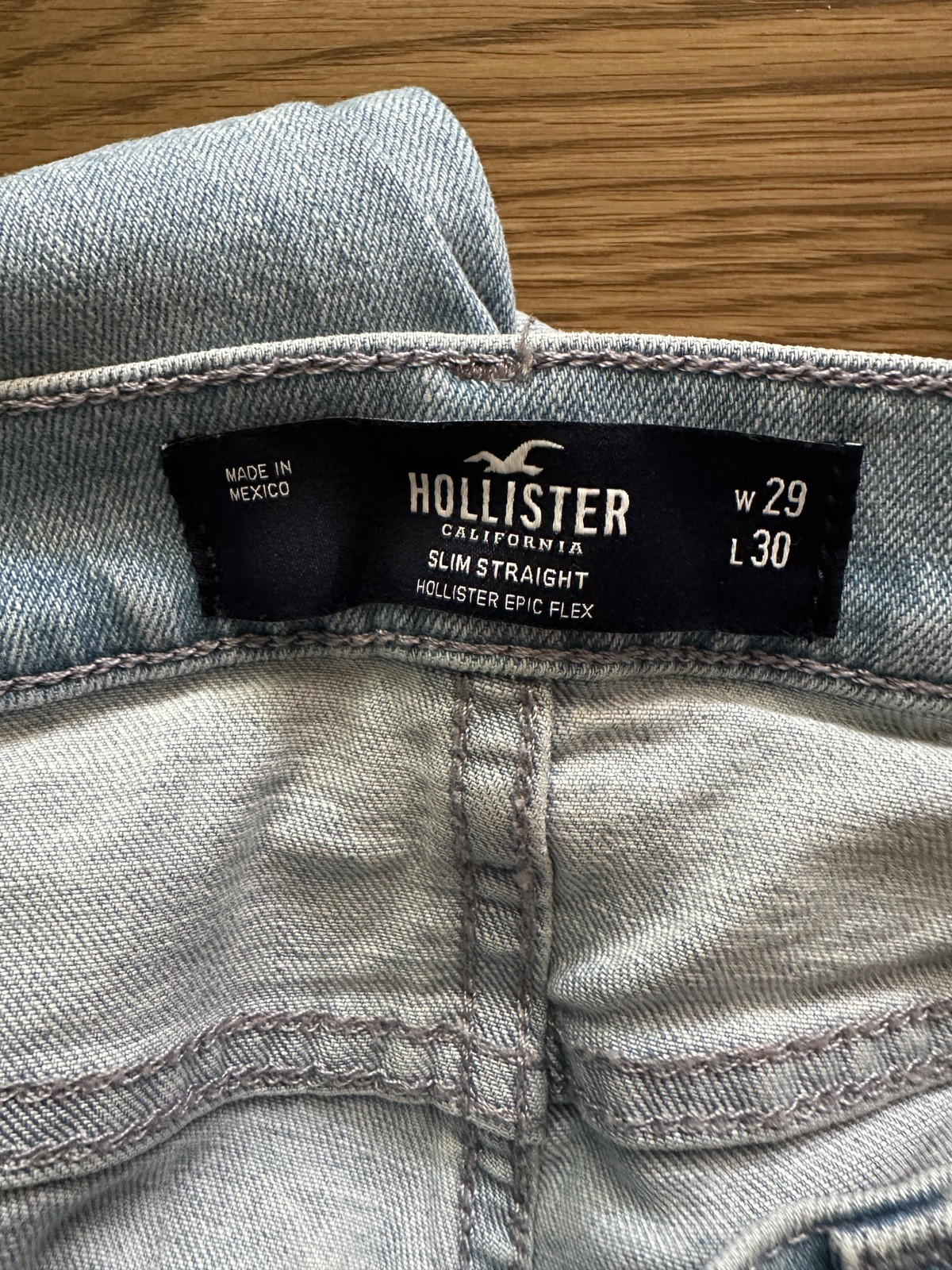 Hollister Men’s Slim Straight Jeans Light Wash W29 L30