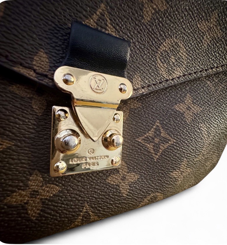 Louis Vuitton Pochette Metis Monogram Braided Handle Crossbody Bag Chain Strap⁠
