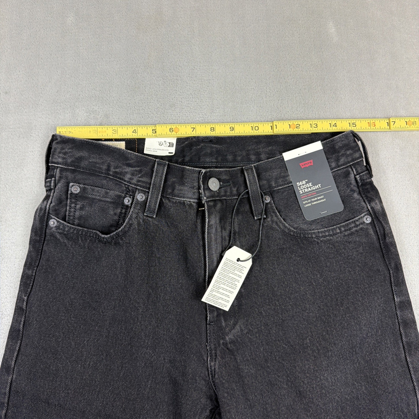 Levi’s 568 Premium Jeans Men’s Size 29×30 Loose Straight Black Denim Cotton