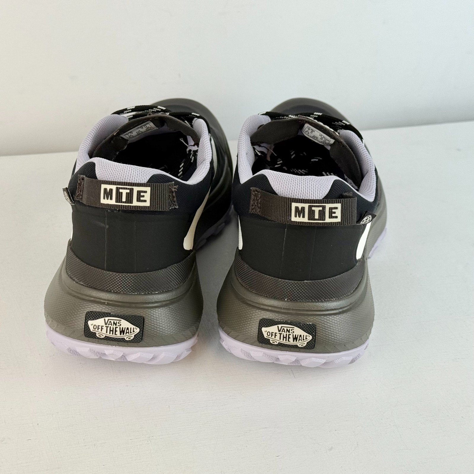 M6, W7.5 – Vans MTE Crosspath Brown Black Purple Hiking Sneaker – 721356
