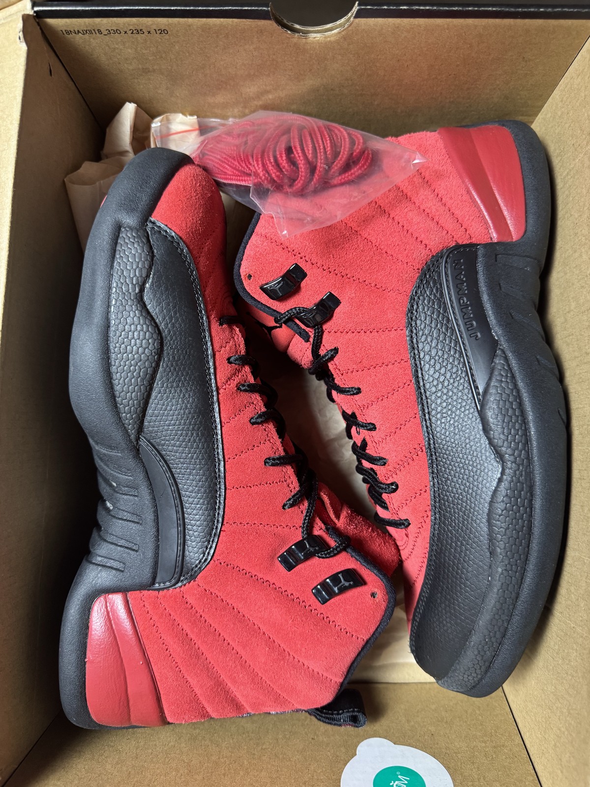Size 8M/9.5W – Jordan 12 Retro Reverse Flu Game CT8013-602 Pre-Owned