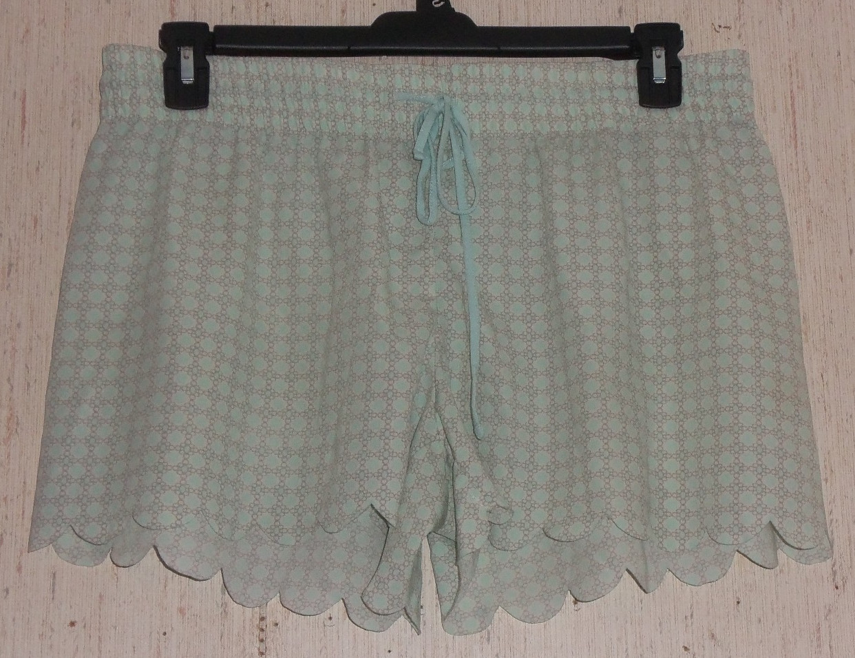 EXCELLENT WOMENS GILLIGAN & O’MALLEY SILKY SOFT PULL ON SLEEP SHORT SIZE L