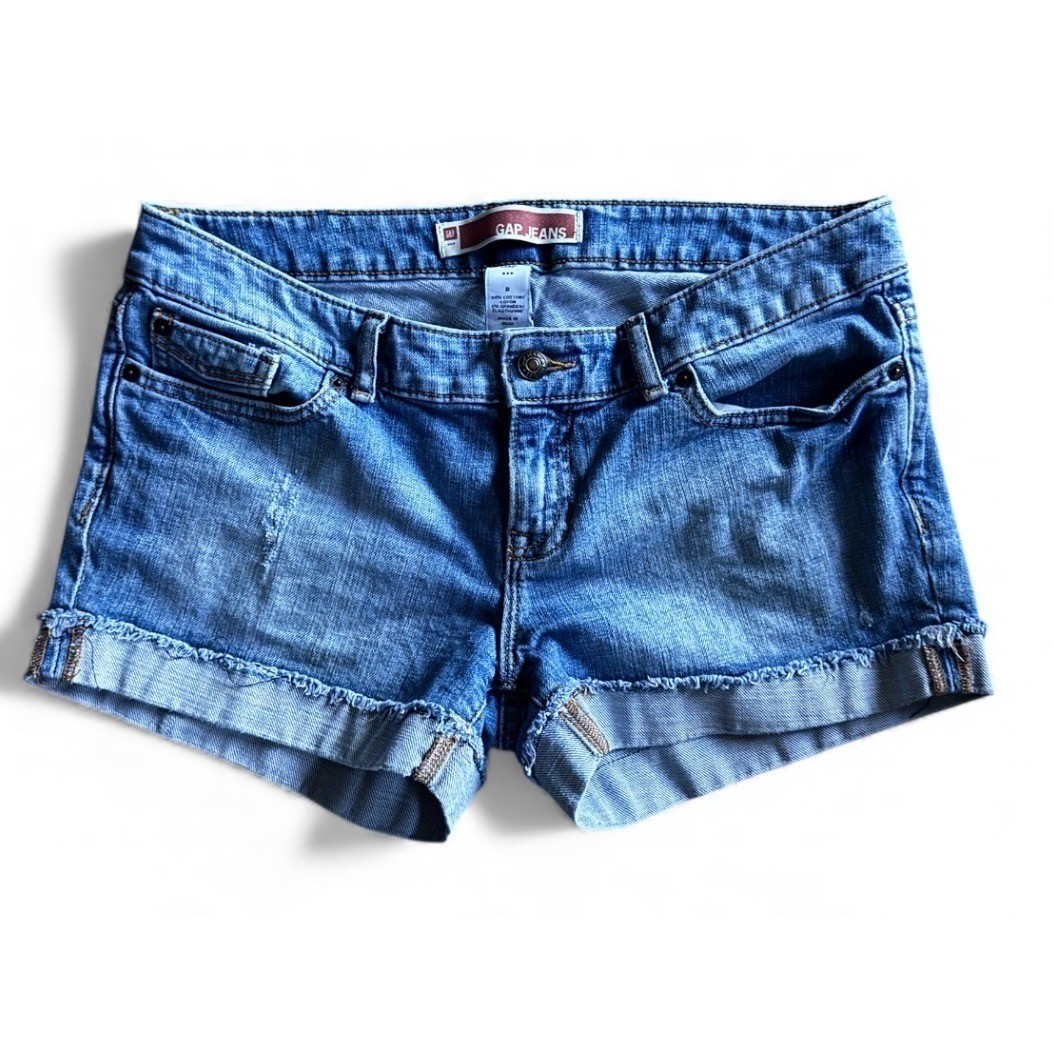 GAP Jeans Distressed Cuffed Denim Shorts Women’s Size 8