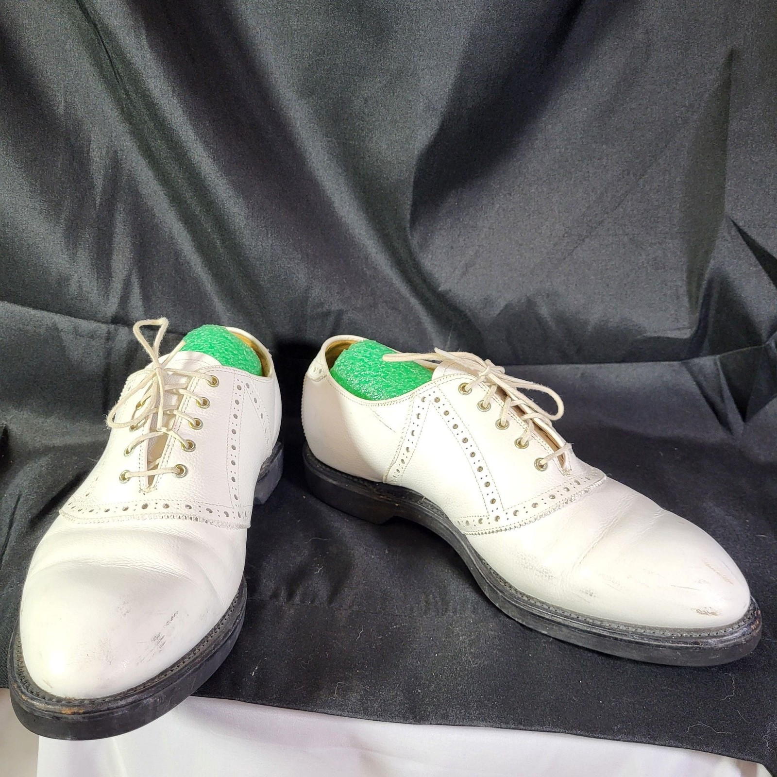 Bostonian White Leather Wingtip Oxford Shoes Size 11.5 D/B