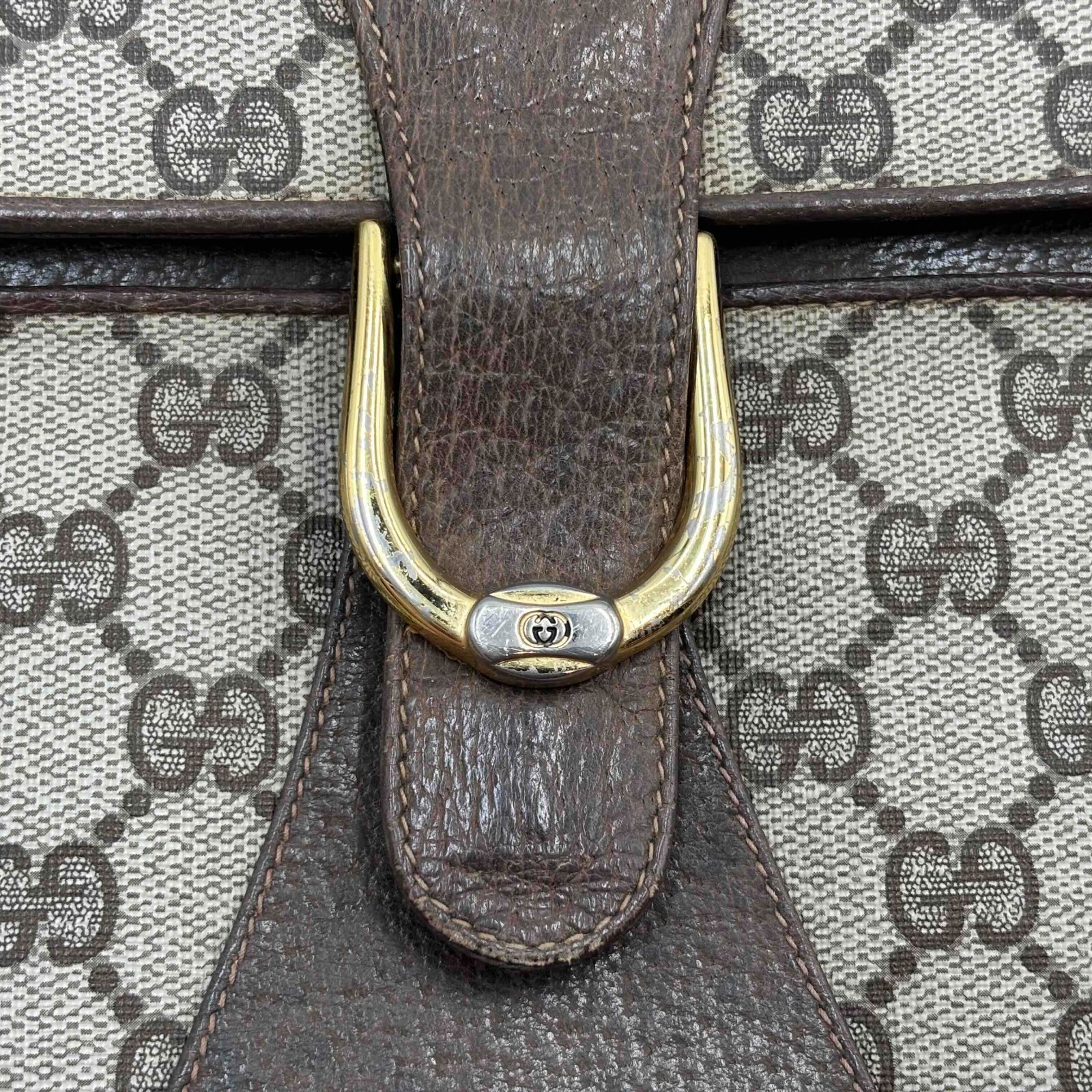Vintage gucci Shoulder Bag Clutch Bag Purse GG PVC Leather Brown Authentic