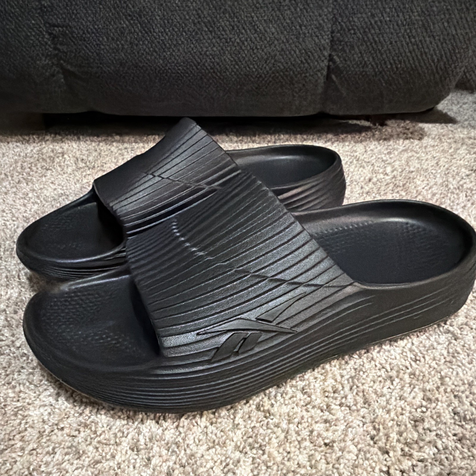 Reebok DMX Recovery Slides Men’s US 9