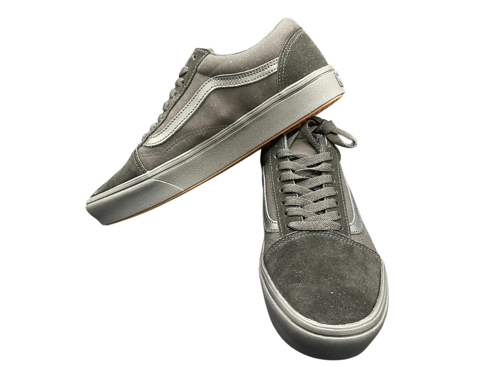 Vans Men Sneaker Skate Shoes Comfycush Old Skool VN0A3WMAVND Black Size 9 M