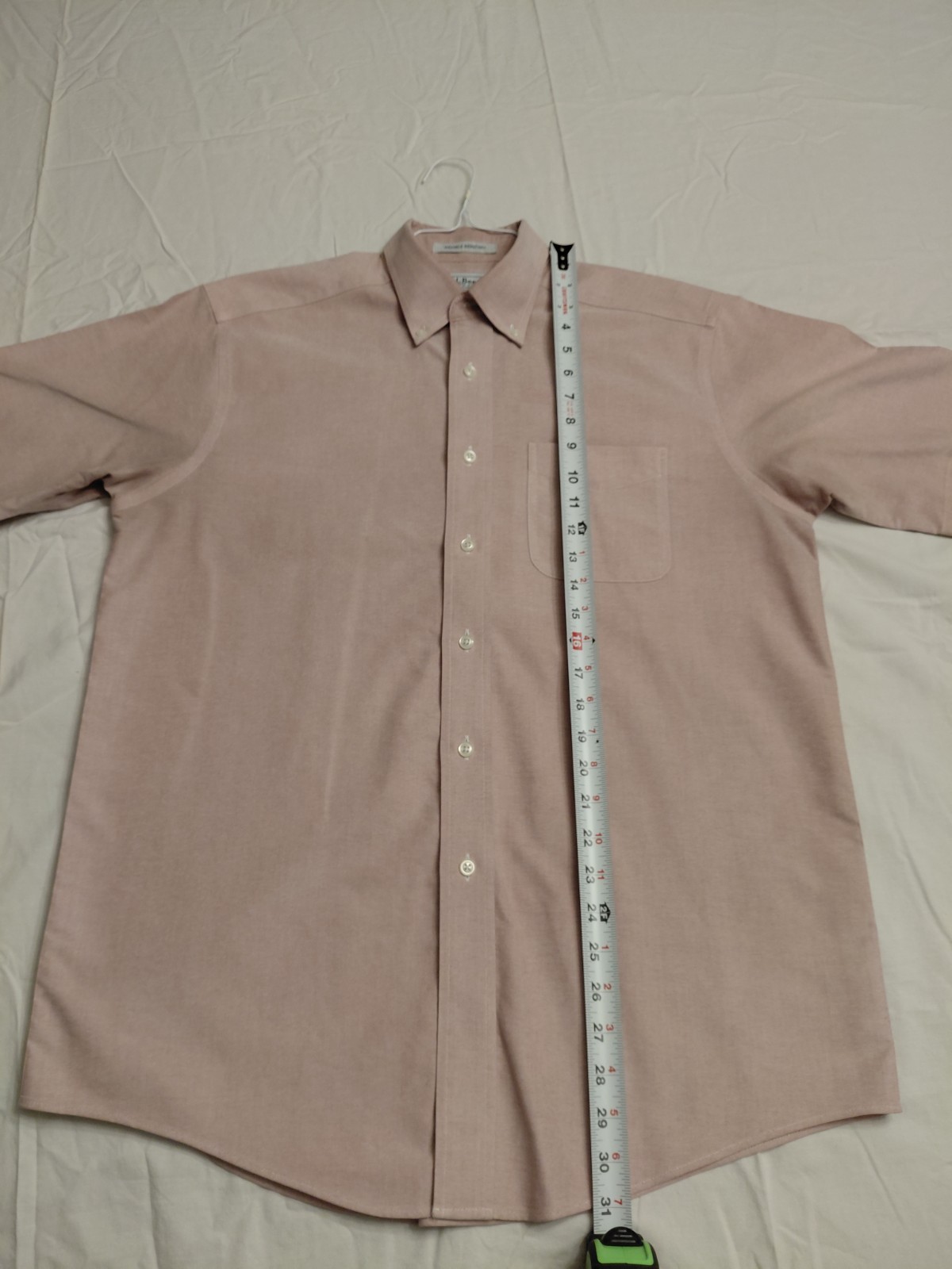 LL Bean Mens L Pink Wrik- Rest. 100% Pure Cotton Oxford Bicep-Sleeve Button Down