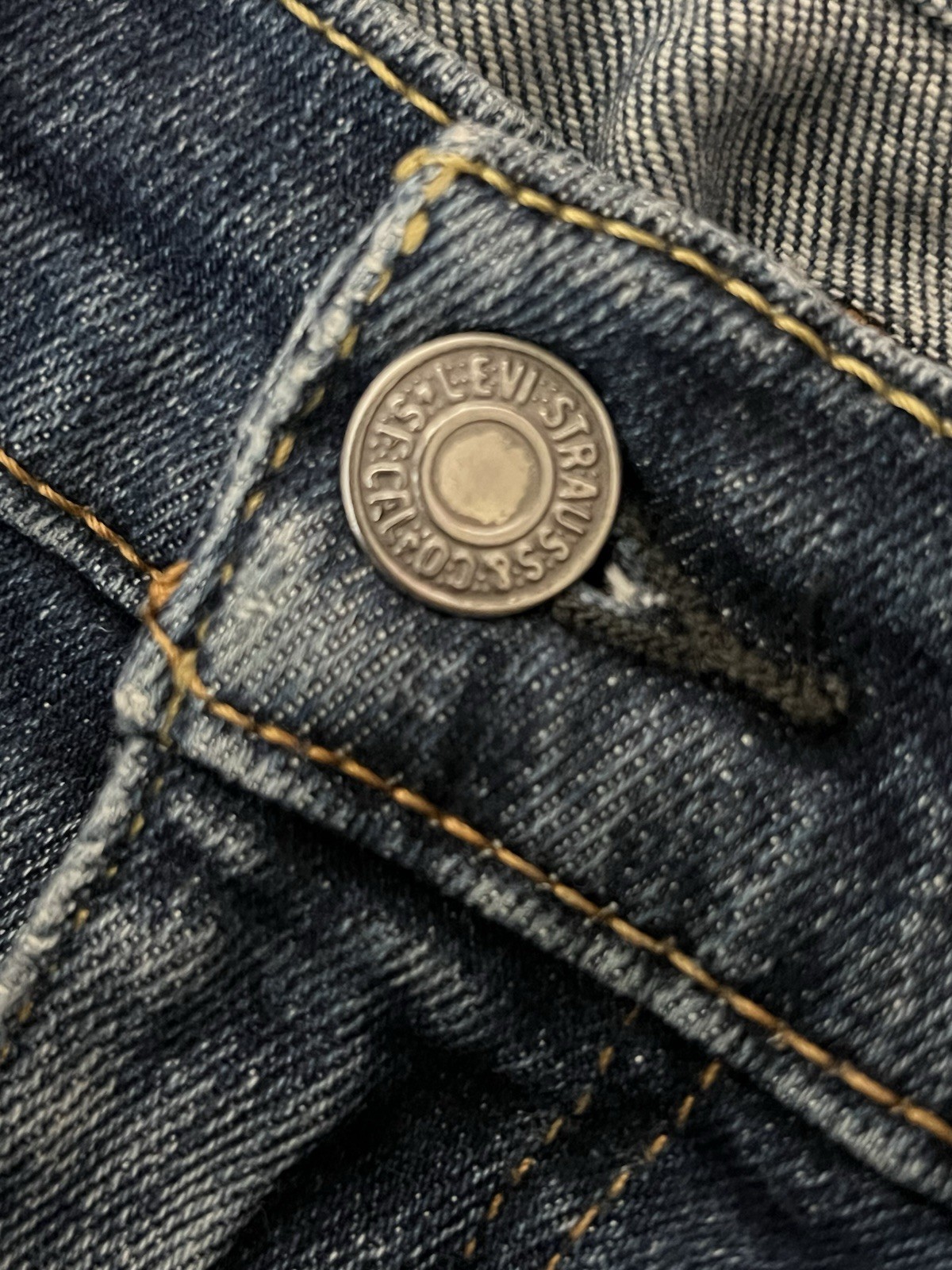 Levi’s 519 Men’s Size W36/ L32 US High Rise Straight Leg Skinny Jeans Blue