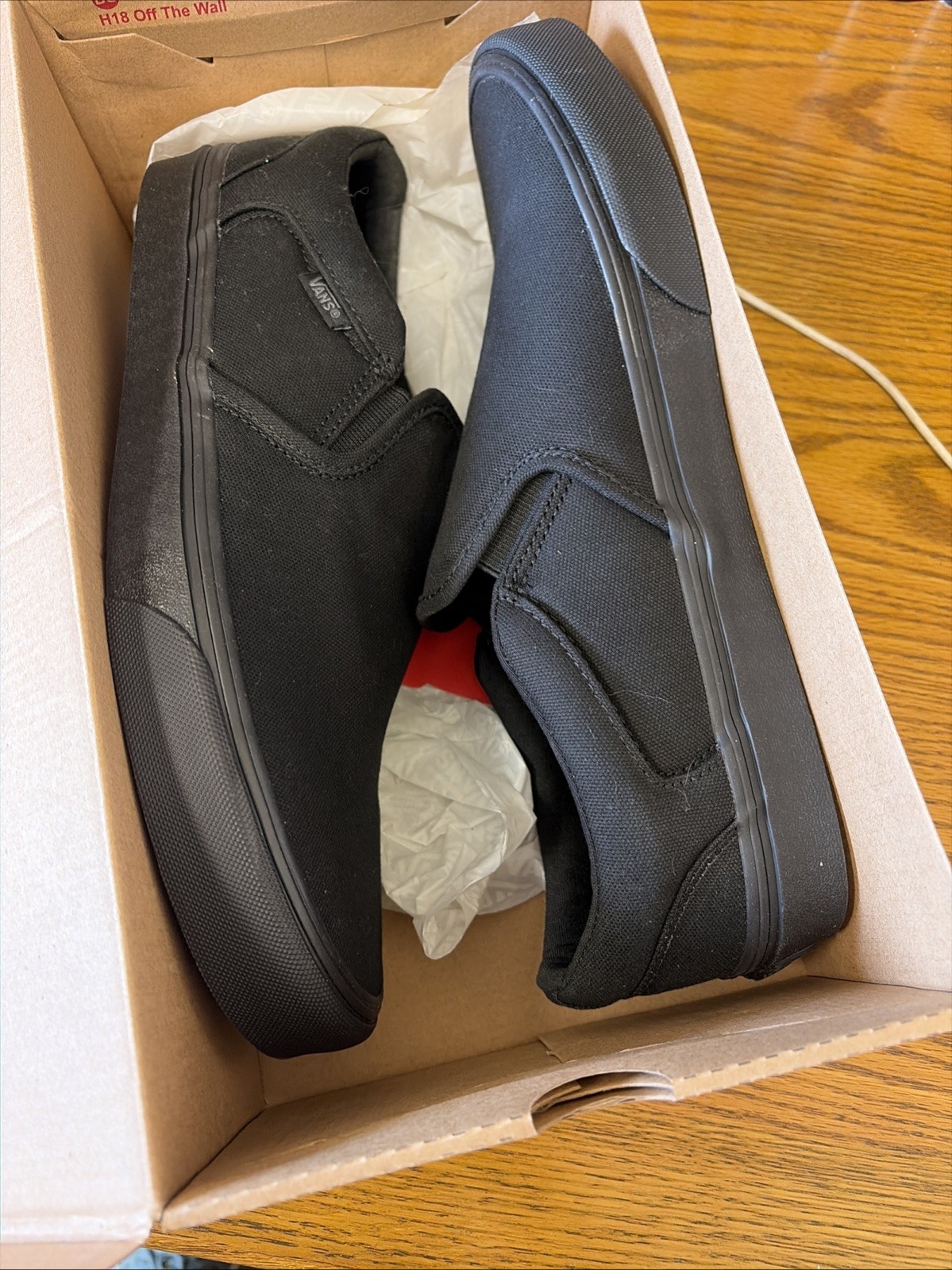 NEW in Box Vans Asher 11.5
