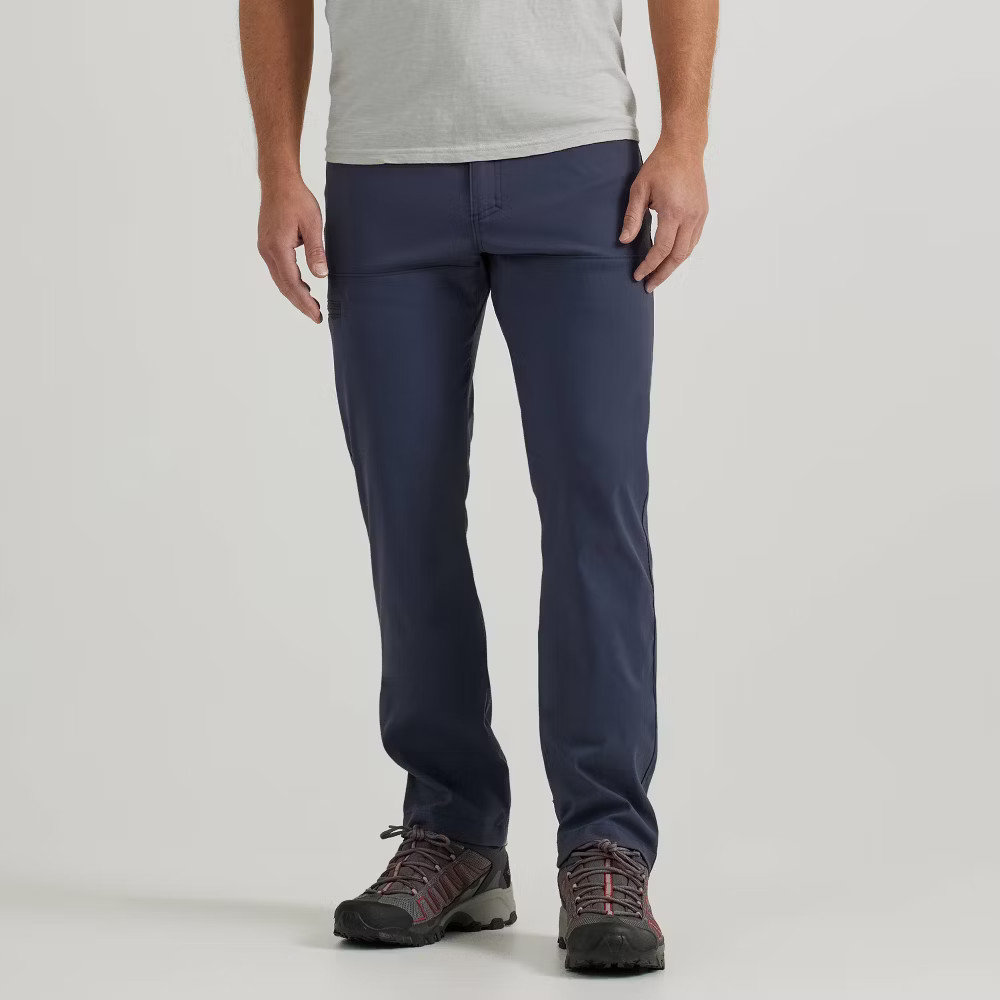 Wrangler Men ATG Synthetic Straight Utility Pants