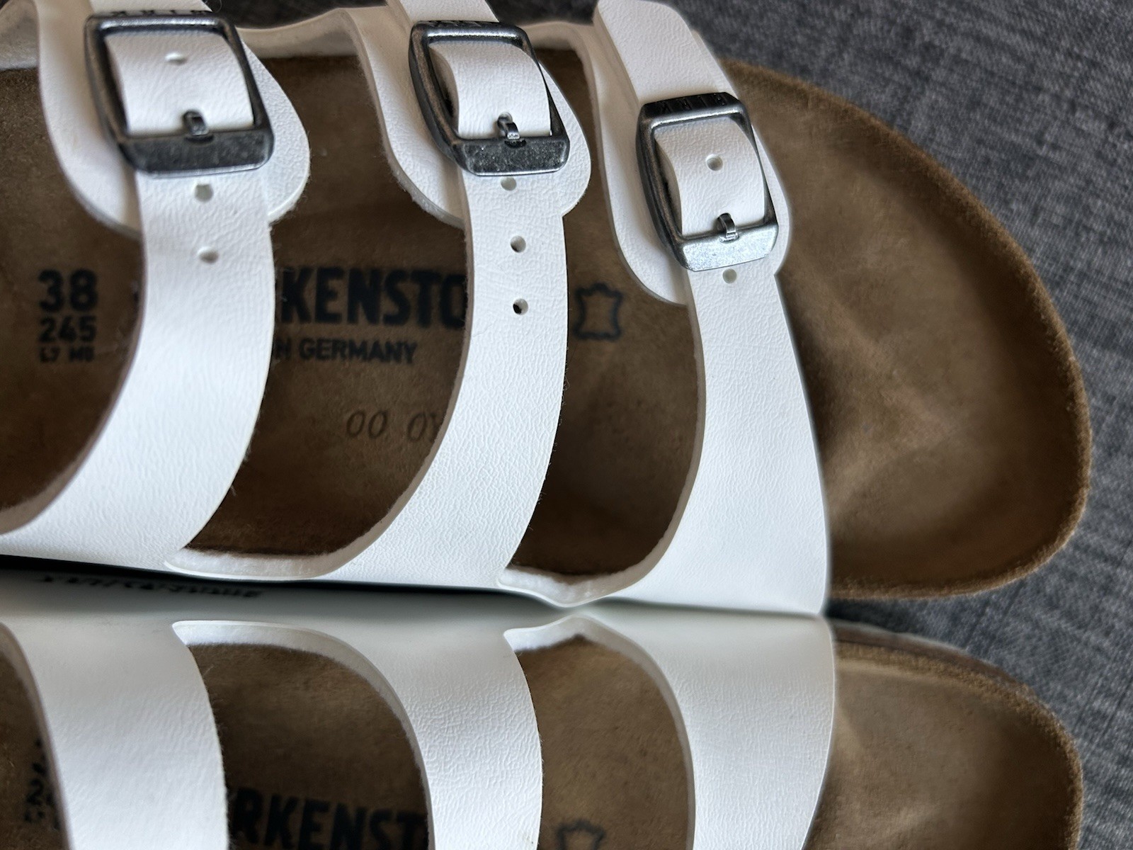 Birkenstock Florida sandals EU size: 38 (US 7-7.5) Excellent Condition