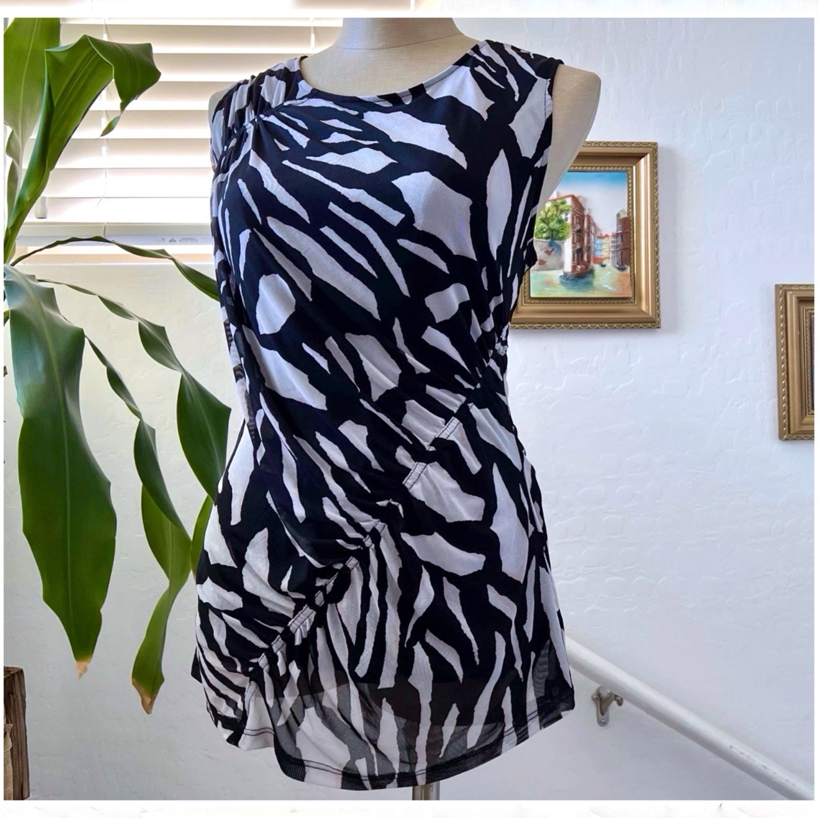 DKNY Y2K Zebra Print Mesh Overlay Top Tank Sleeveless Ruched Mob Wife XL Fitted