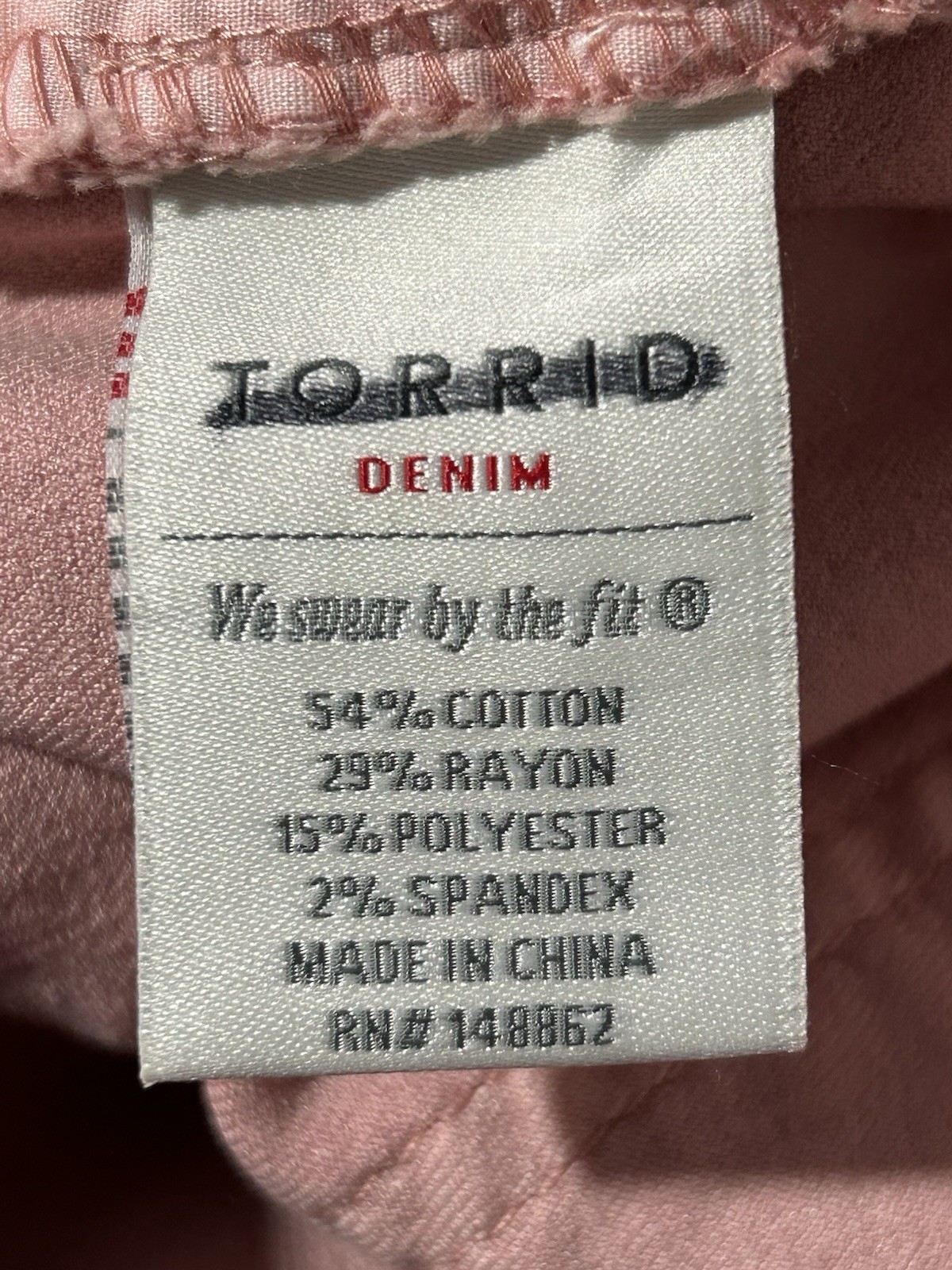 Torrid Pink Stretch Denim Jeggings with Zipper and Button Closure – Size 20