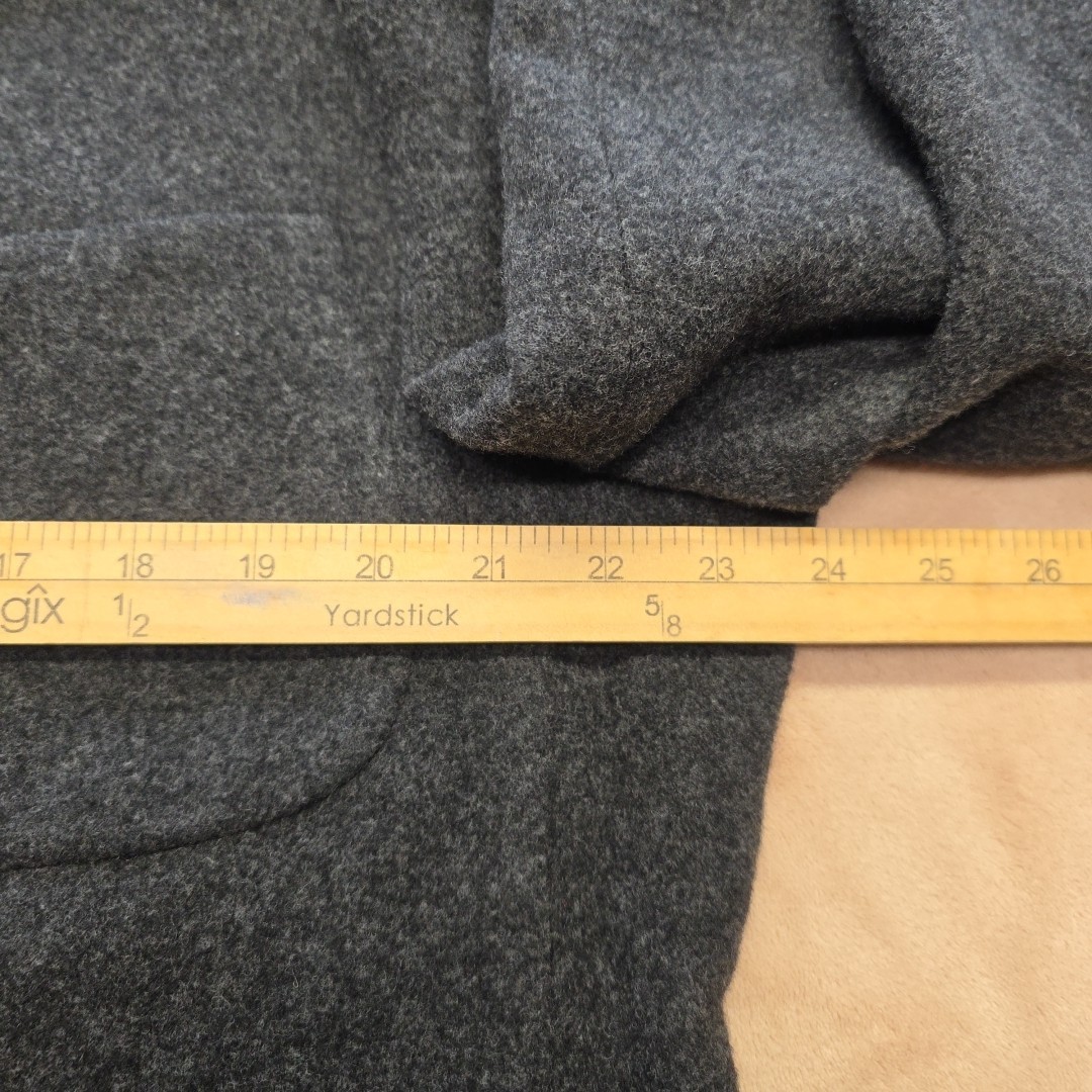 Ermendgildo Zegna Blazer 90% Wool 10 % Cashmere Size 58 Color Gray Elegant