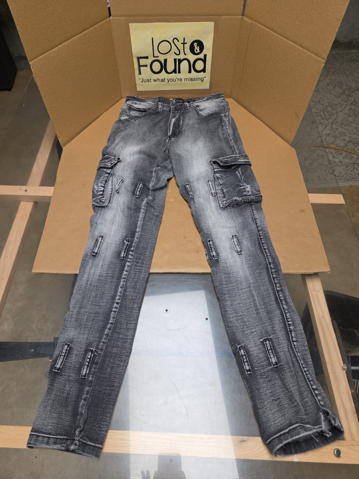Waimea Skinny Fit Black Jeans 30×32 Distressed Denim Belt Loops * SEE PICS