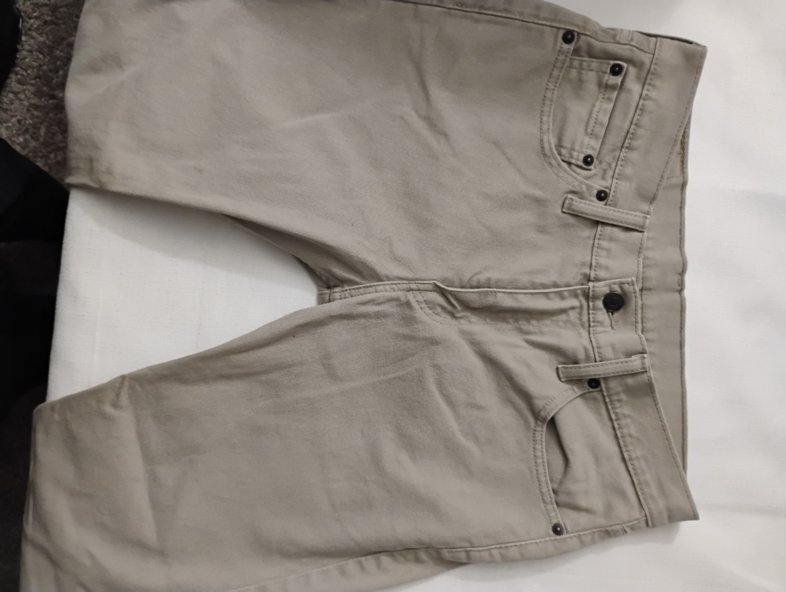 Levi’s Men’s Beige Denim Jeans Slim Fit Mid Rise 5-Pocket Button Fly