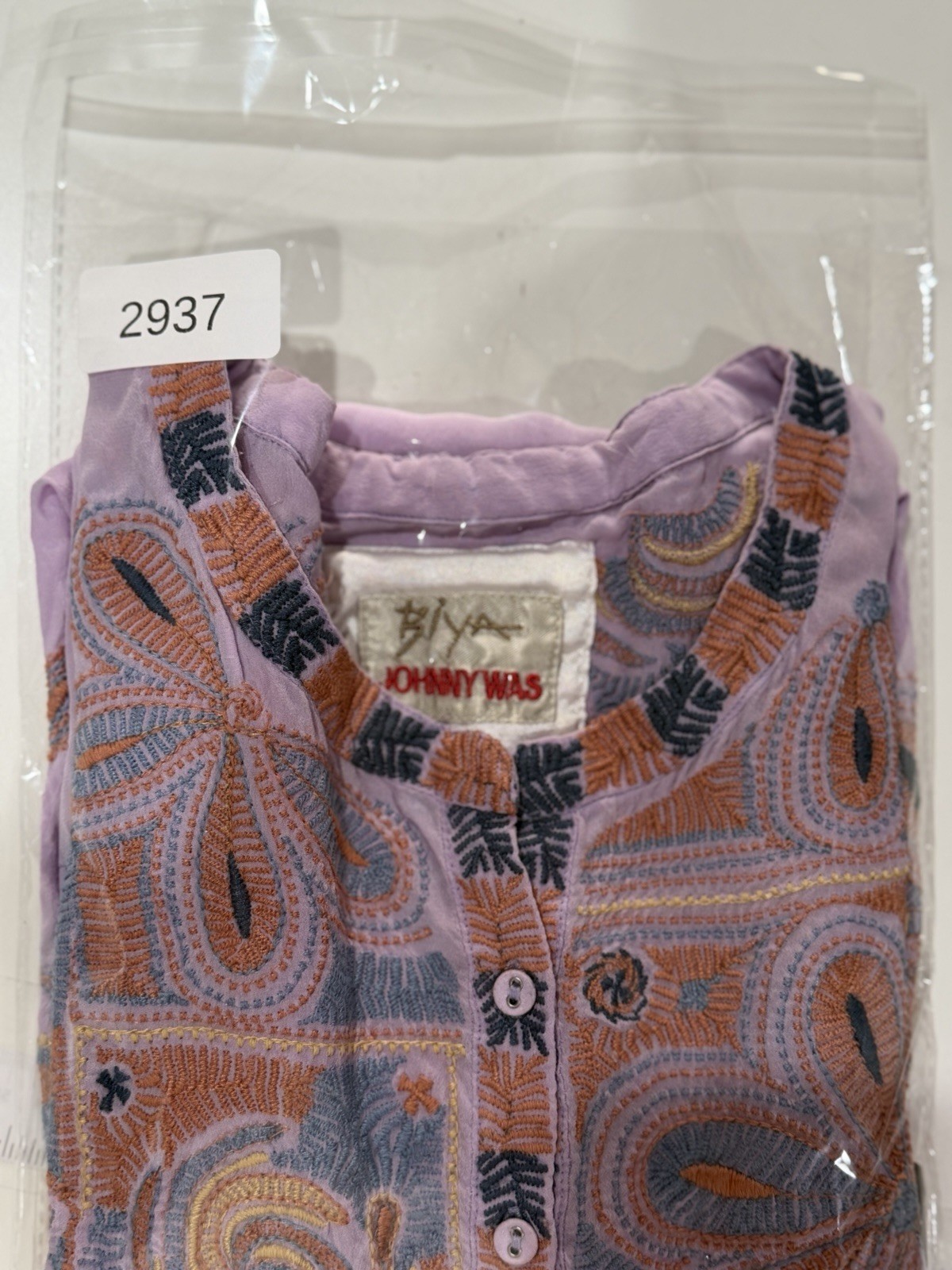 Johnny Was Biya Silk Embroidered Boho Blouse Lavender Purple Floral Henley L