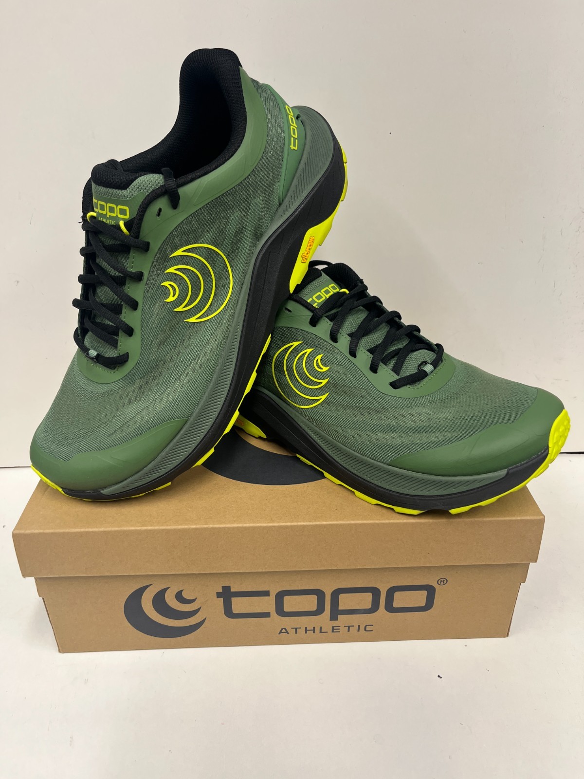 TOPO Ultraventure 4 — Men’s Running Shoes — NEW