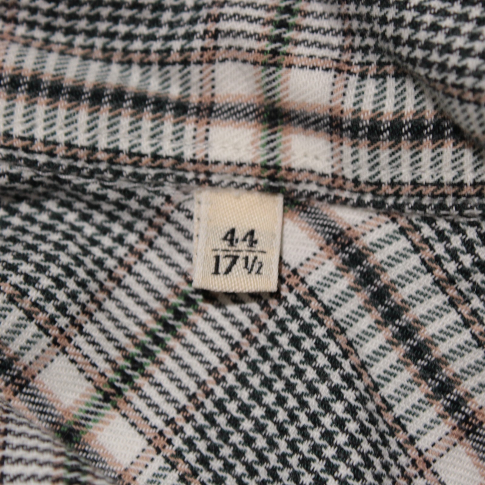 GMF NWT Dress Shirt Size 44 17.5 in Green / Cream / Black Plaid 100% Cotton