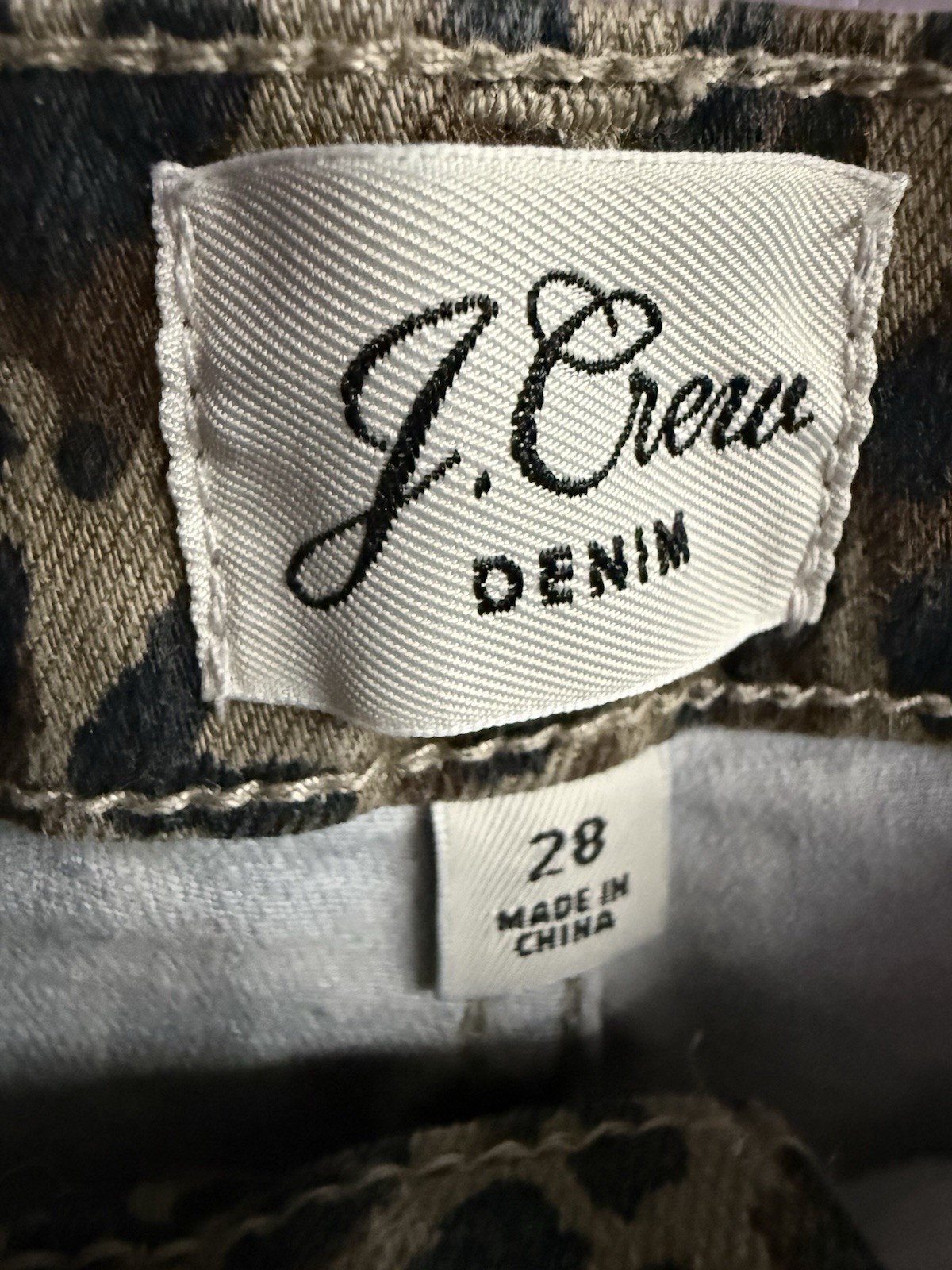 J Crew Denim Size 28 Leopard Print 10” High Rise Toothpick With Pockets