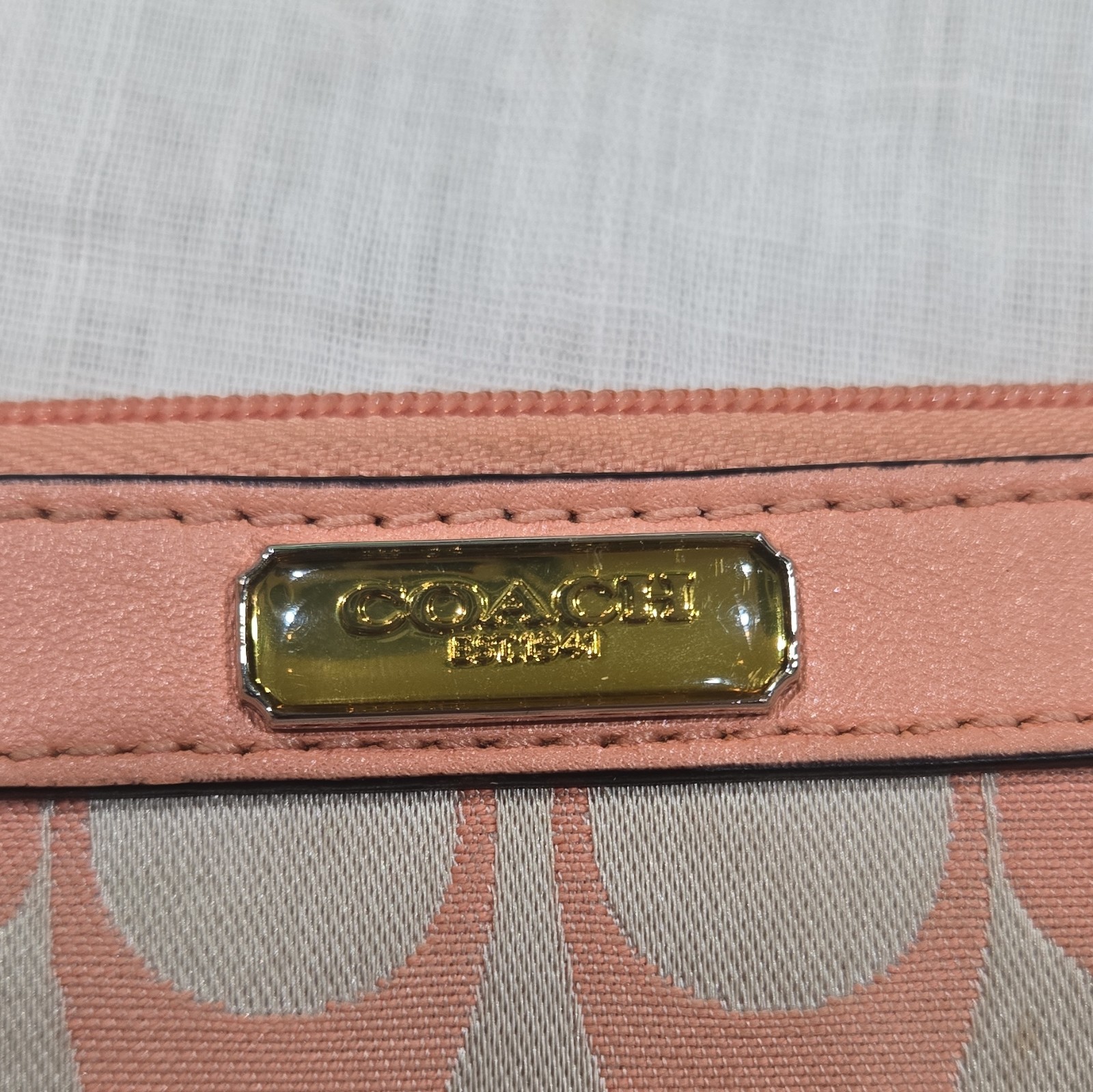 Coach Pink Beige Signature Logo Wristlet Wallet Zip Top Wrist Strap Women