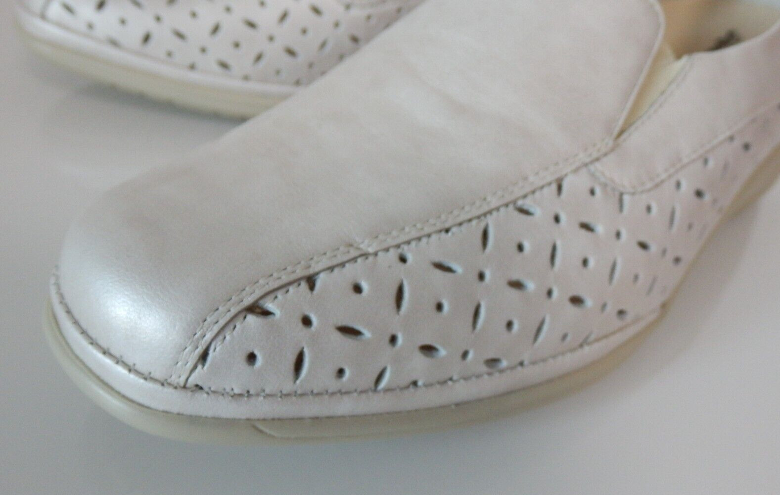 Semler slip on wide K size 37.5, 38, 39, 40, 41, 41.5, 42, 42.5, 43.5, 44