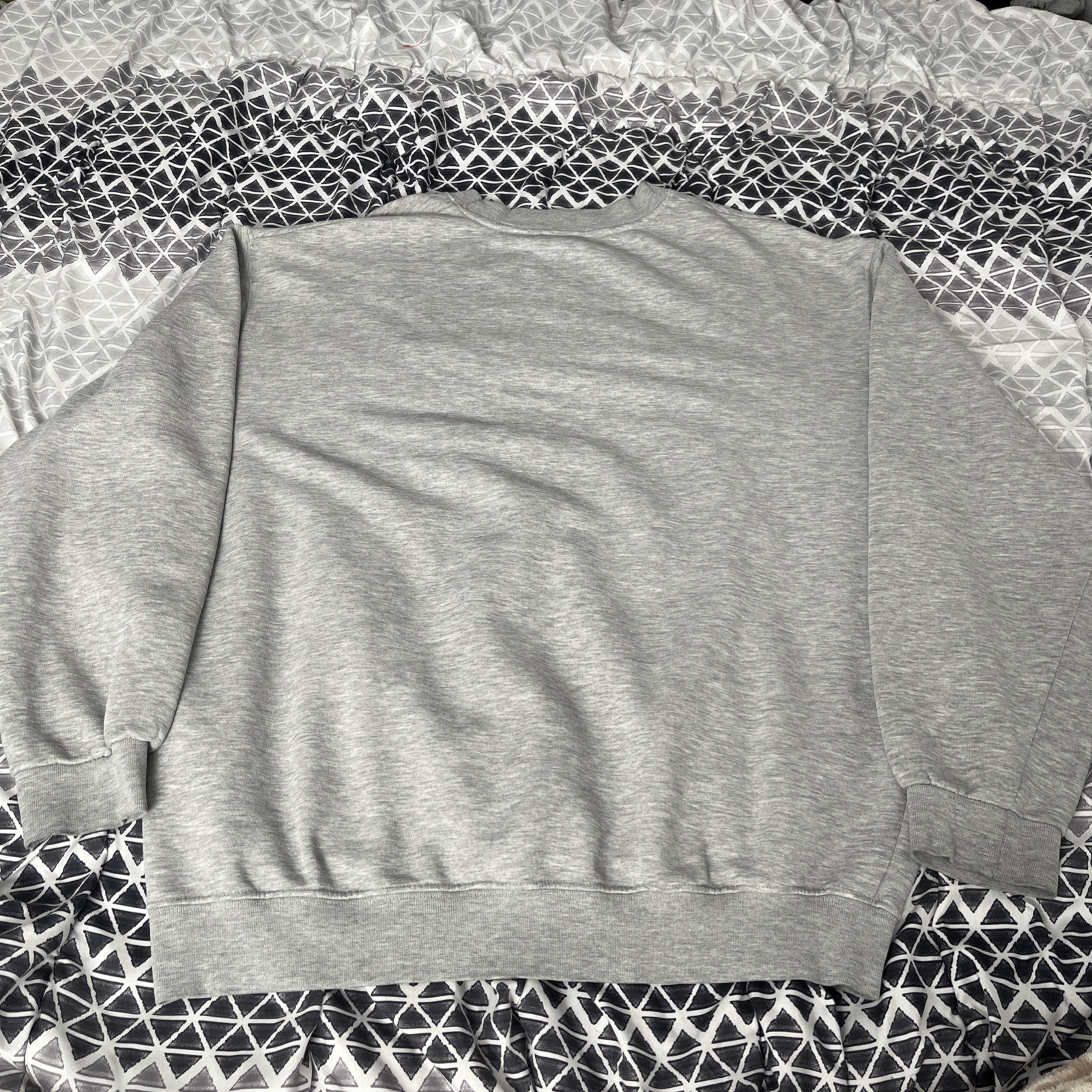 Vintage 90’s Y2K Equal Skateboarding Crewneck Pullover Skate Surf Streetwear XL