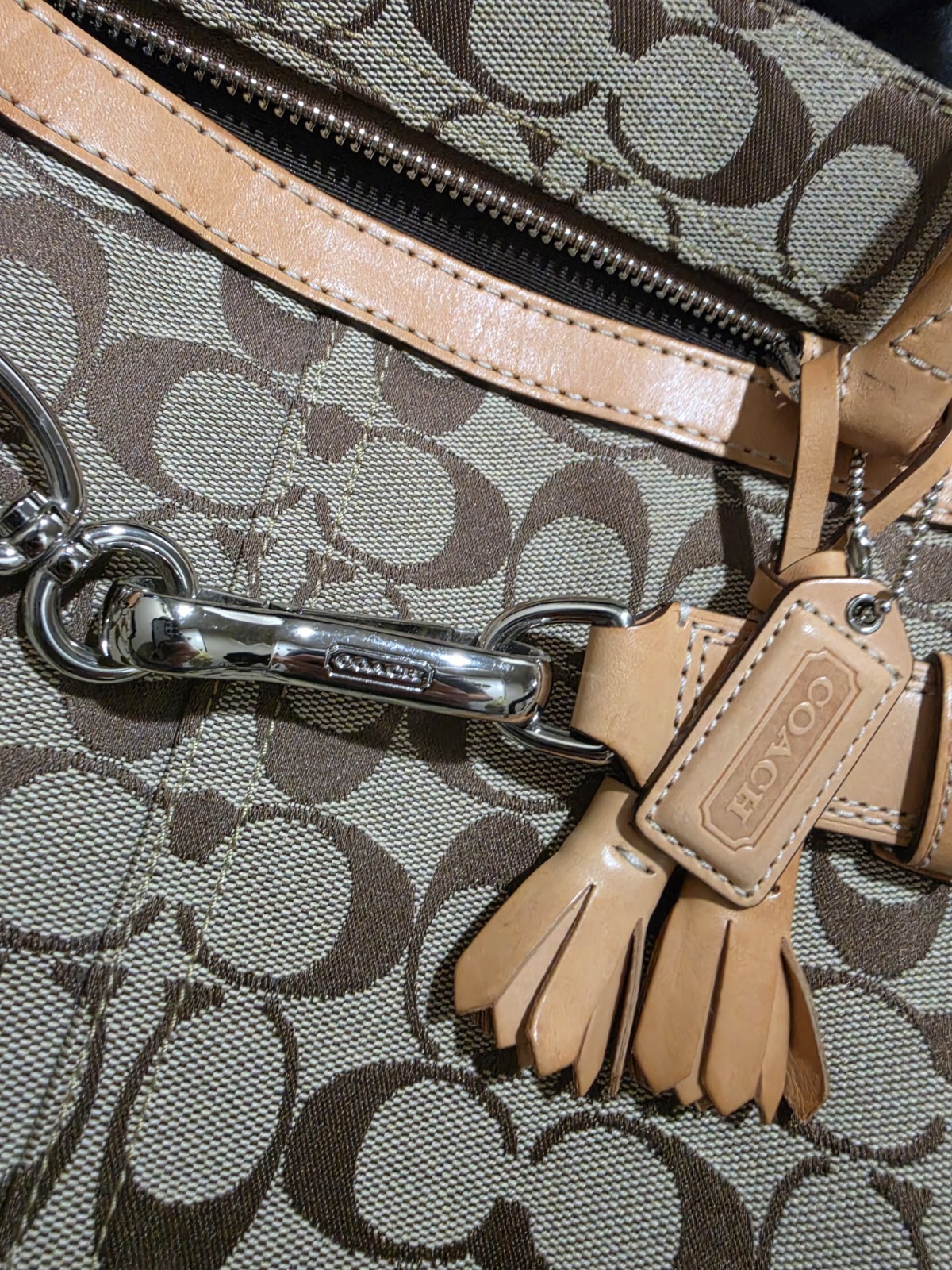 Coach Signature Logo Tote Satchel Zip Top Medium w Bag Charm Tassel Tan