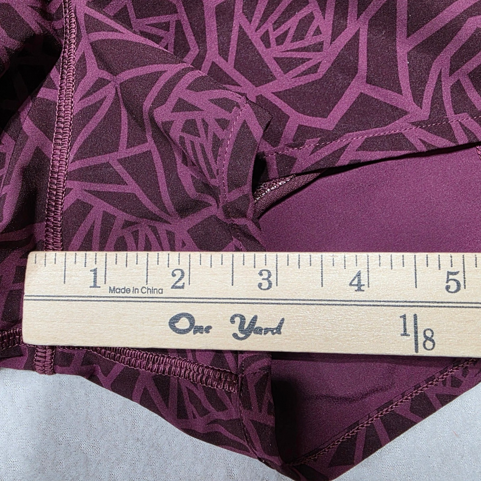 Lululemon Align Diamond Dye Shorts Burgundy Size 4 Running Athletic Sporty