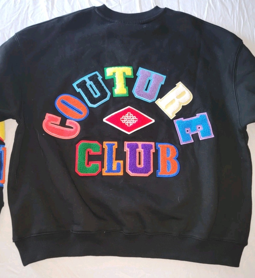 THE COUTURE CLUB MULTIBADGED CHENILLE SWEATSHIRT WOMENS SZ UK6/US2