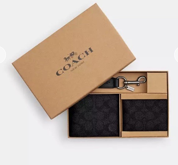 Coach Wallet Set Brand New and Never Used In Original Box