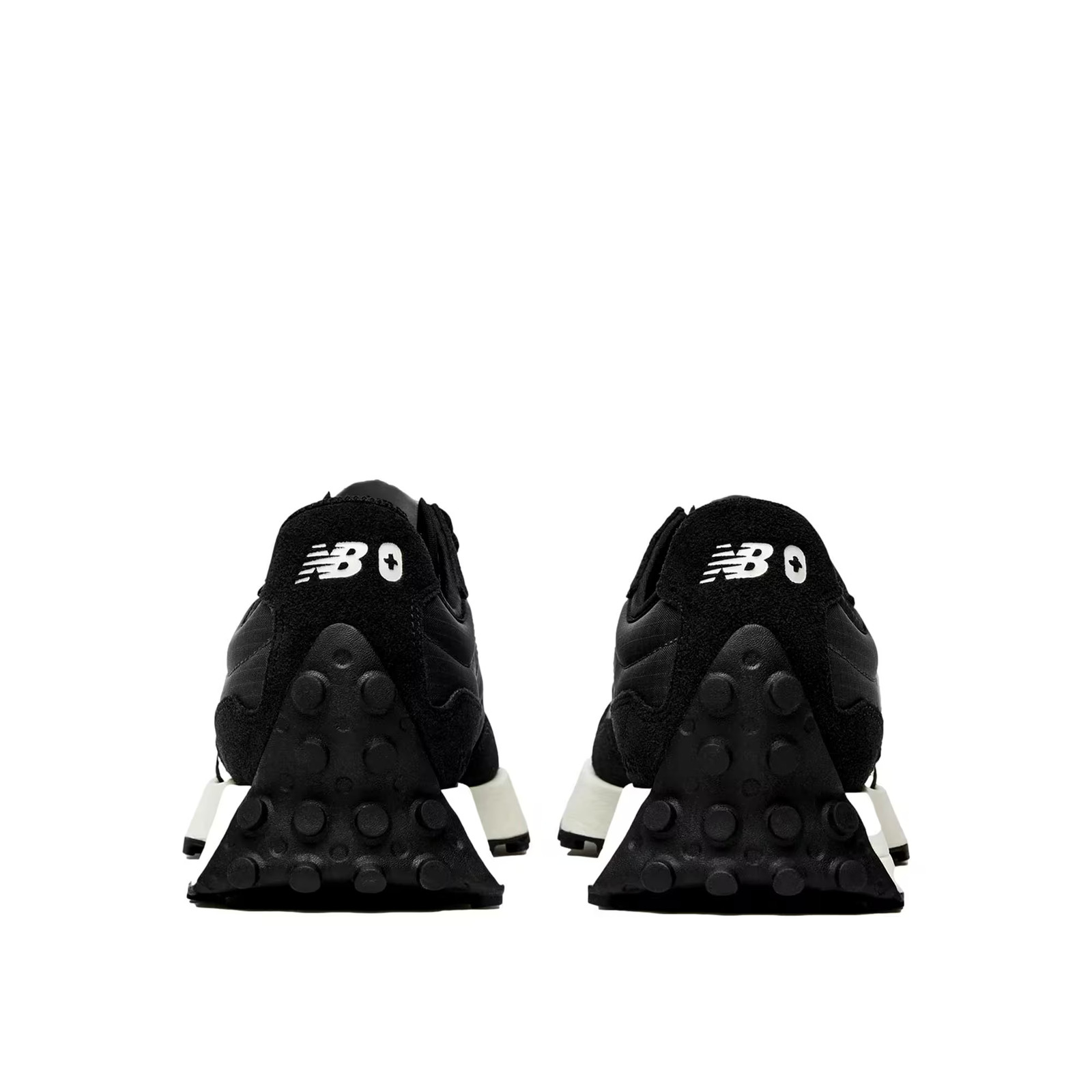 New Balance 327 Black / White U327FB Men’s Size 5 Medium